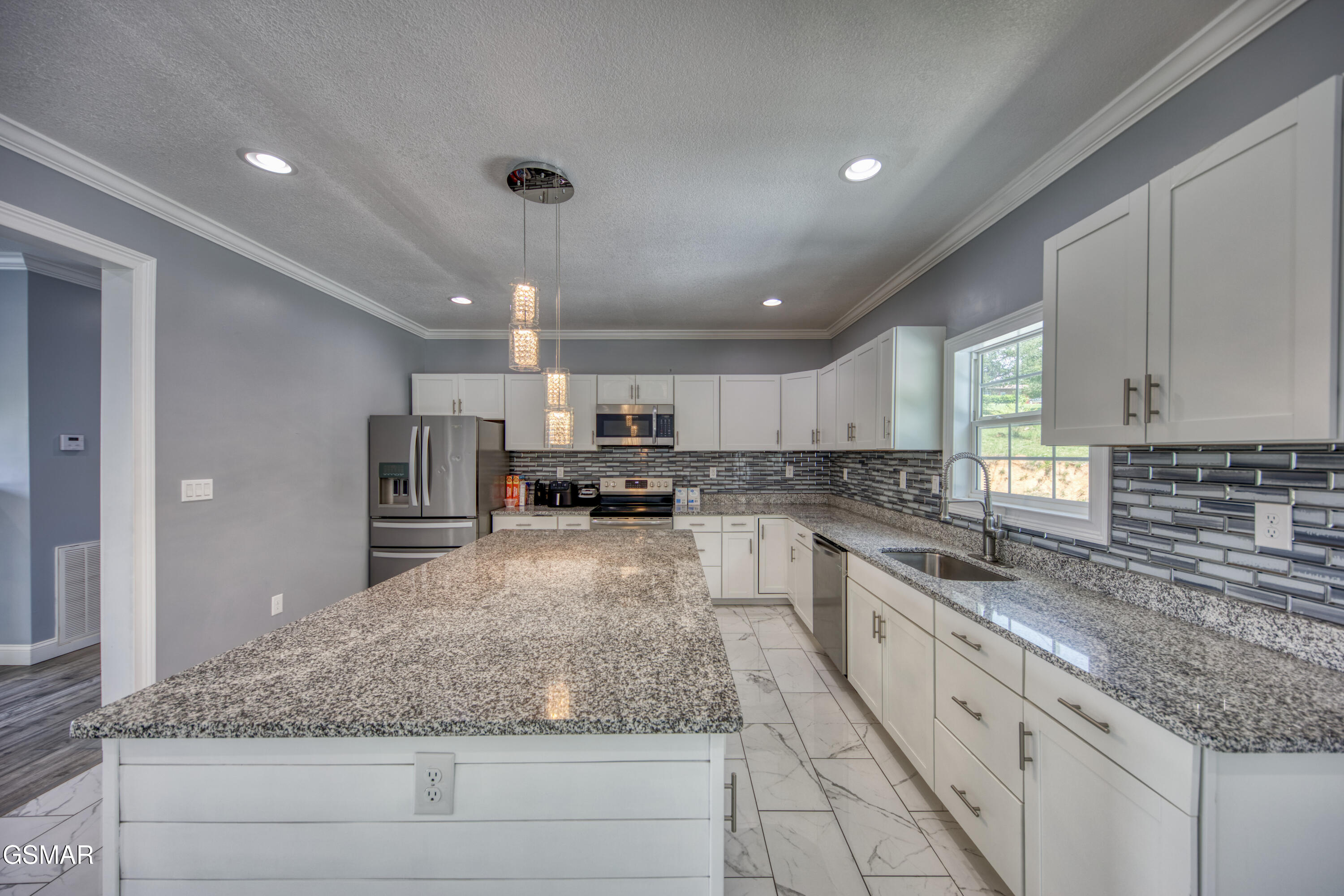 1014 Valley Home Road Dandridge TN 37725