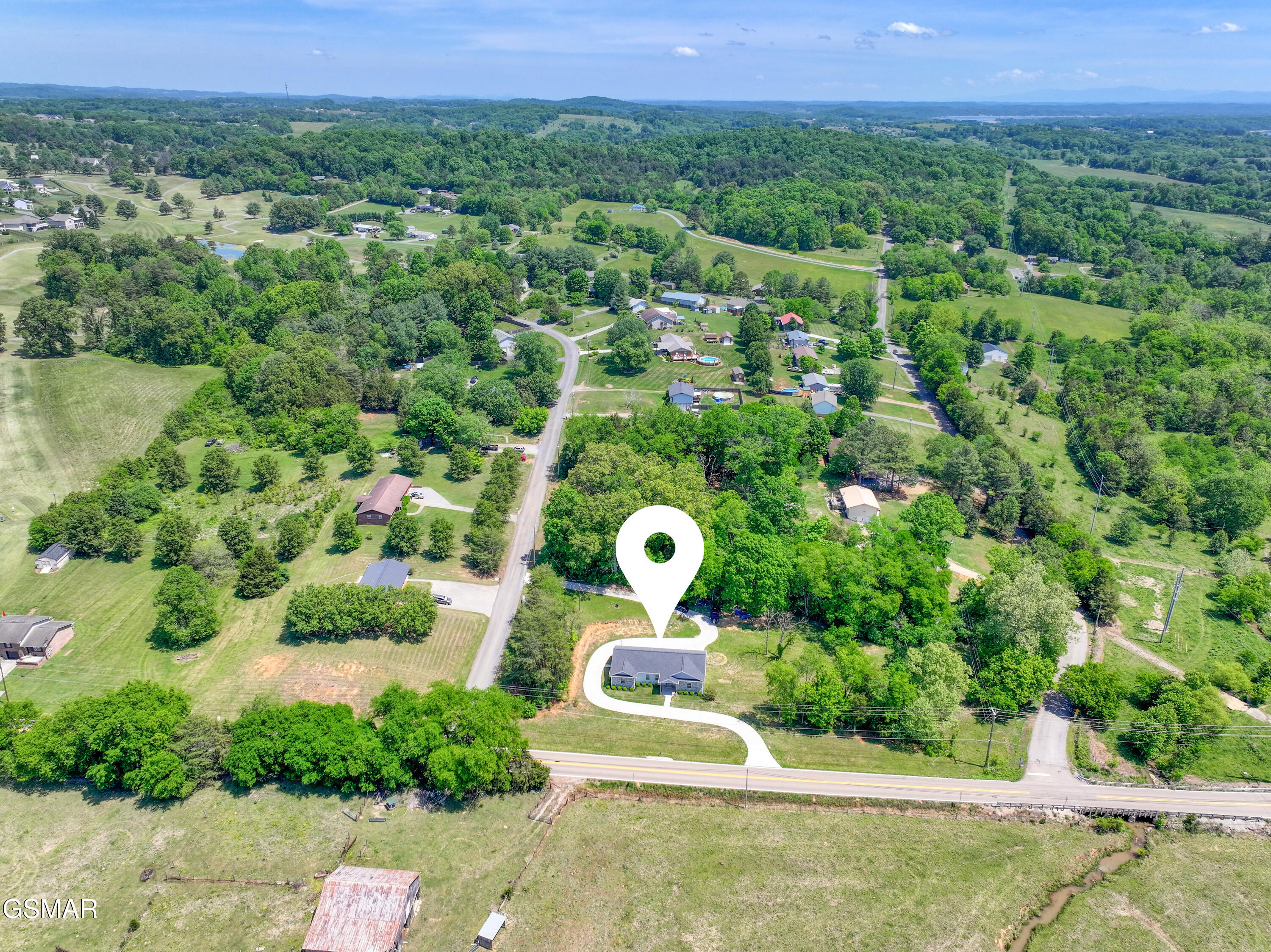 1014 Valley Home Road Dandridge TN 37725