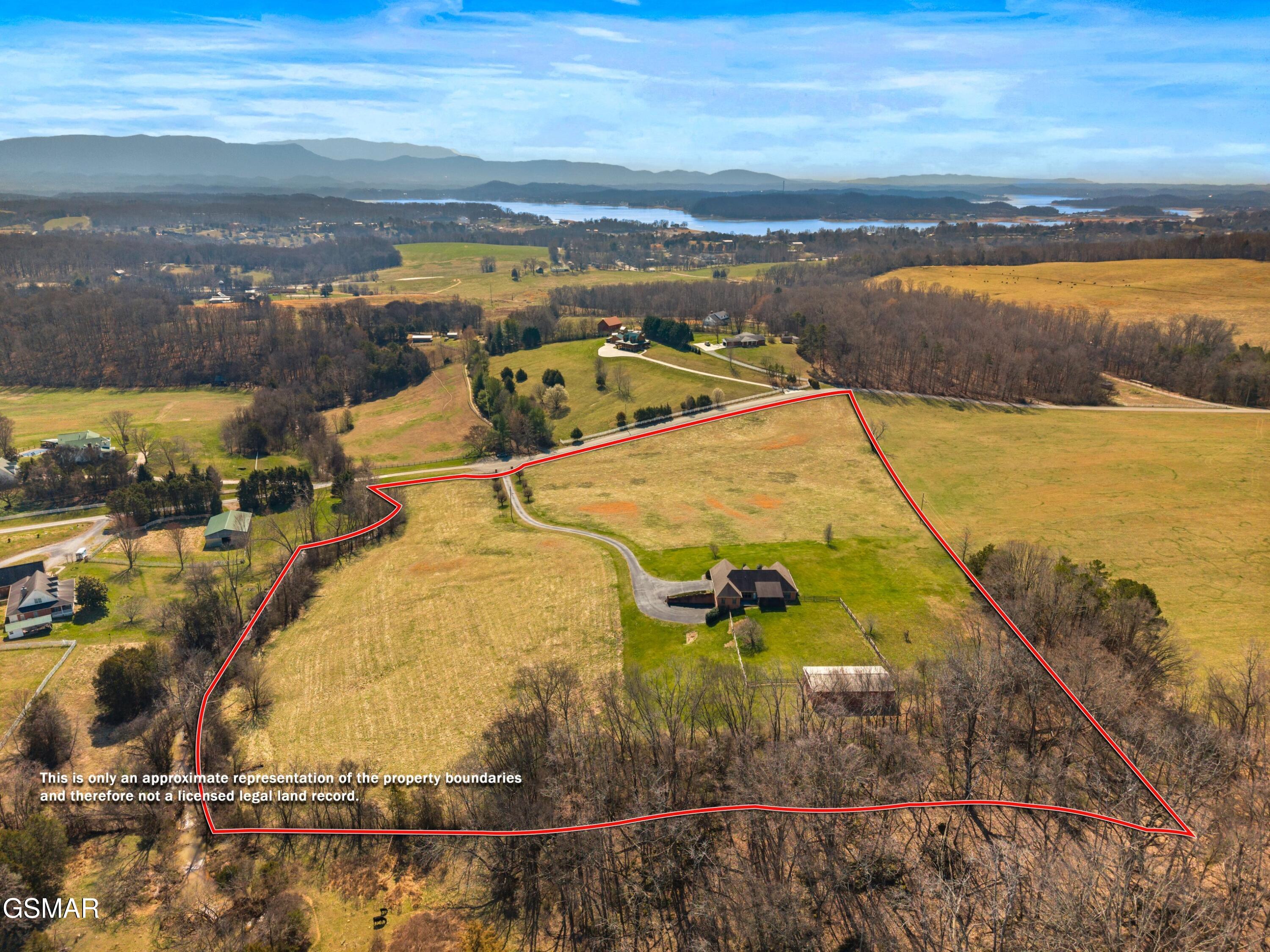 1141 Carolina Drive Dandridge TN 37725