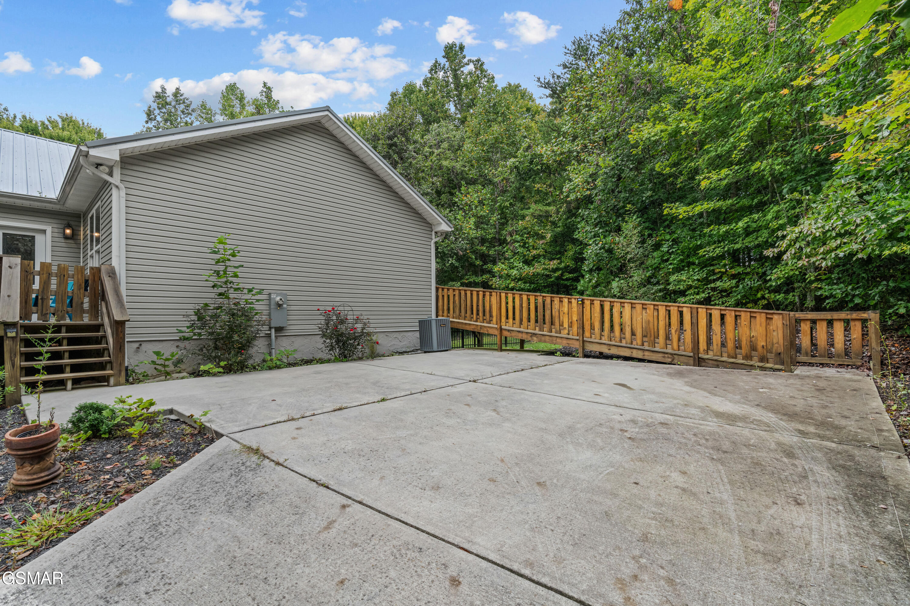 3851 Mistletoe Loop Sevierville TN 37876
