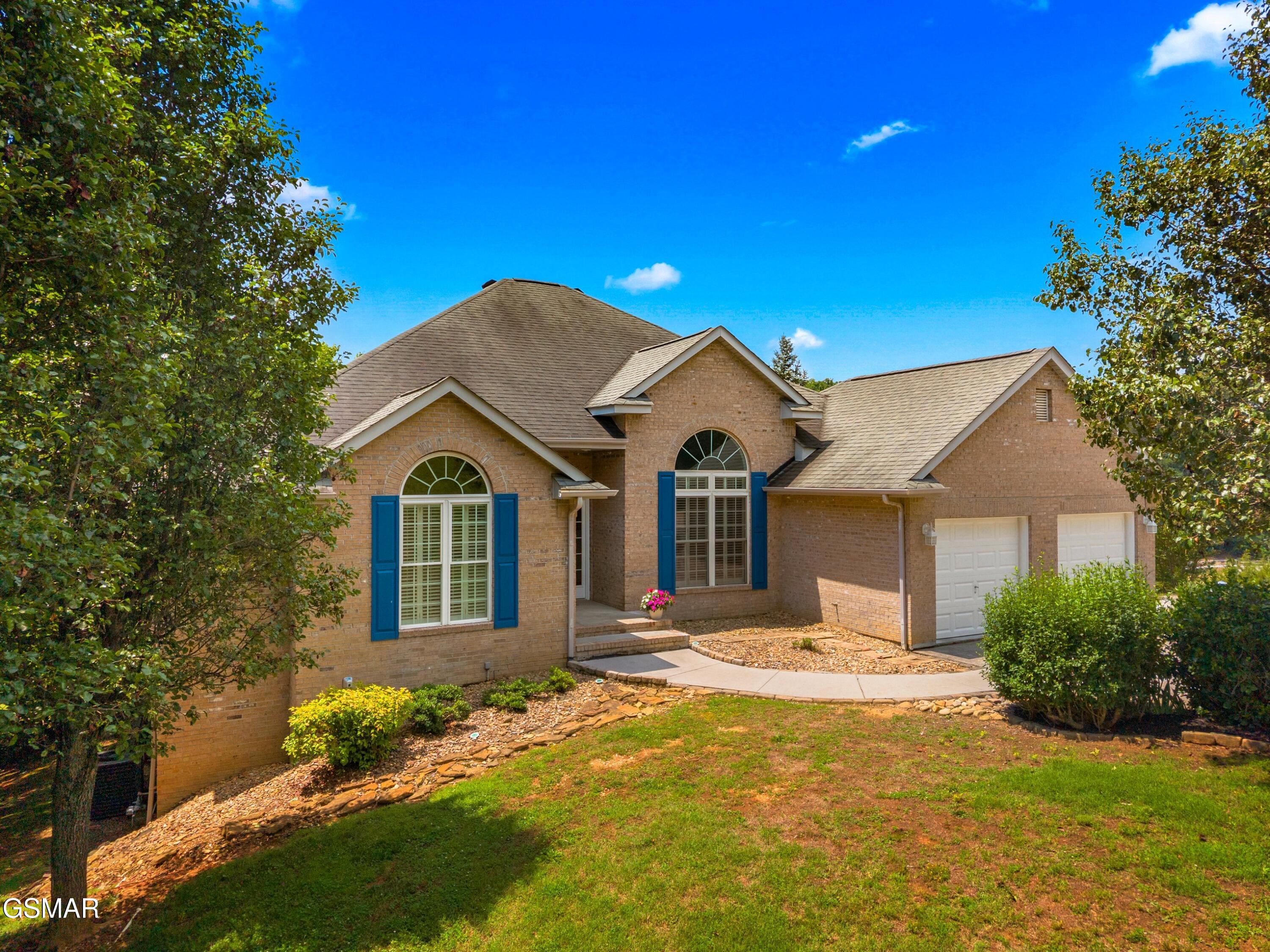 211 Mariners Lane Dandridge TN 37725
