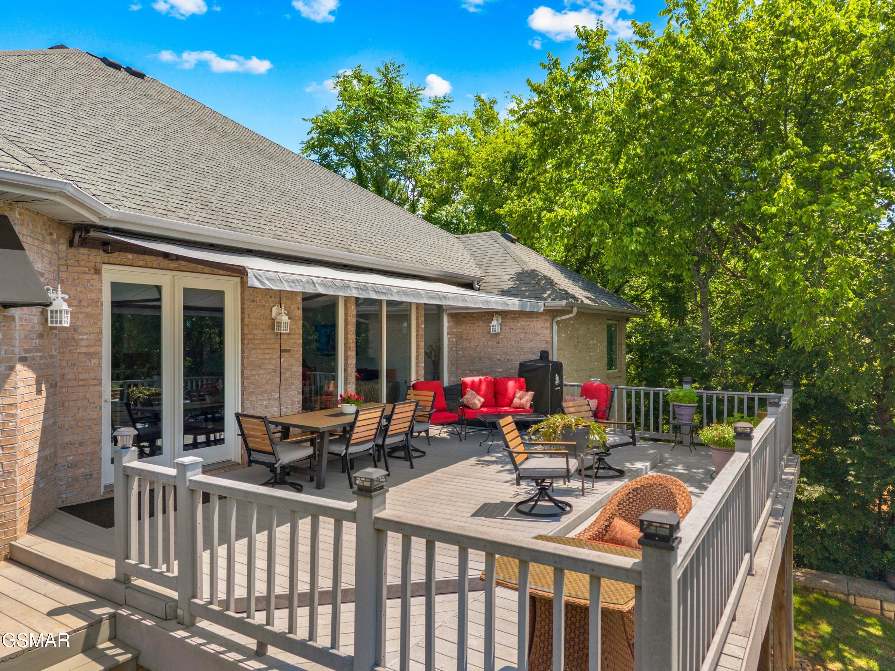 211 Mariners Lane Dandridge TN 37725