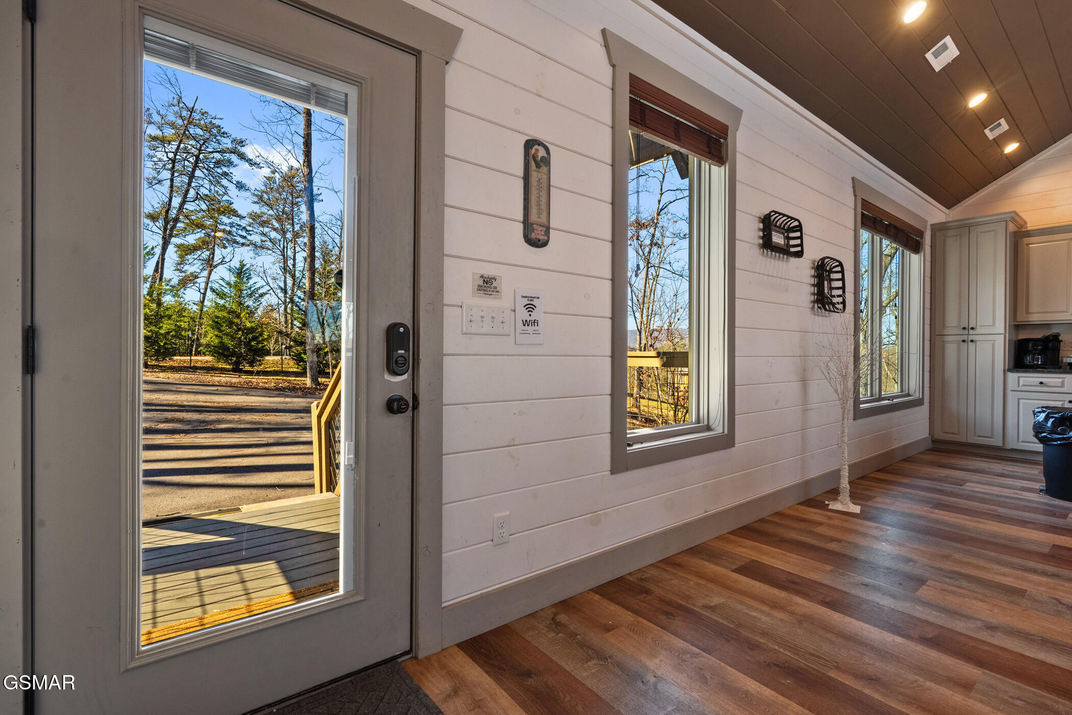 2430 Rainbow Falls Lane Sevierville TN 37862