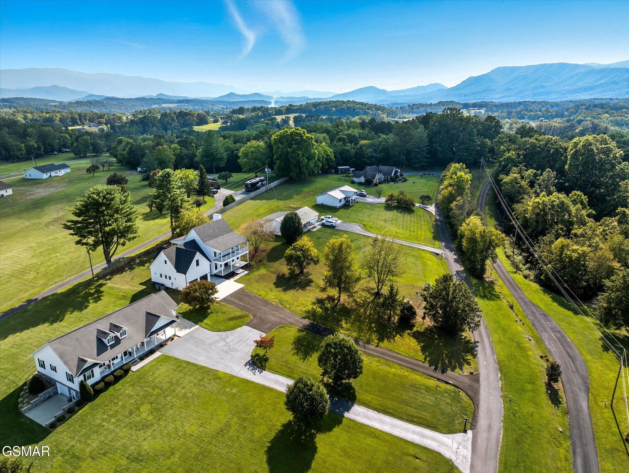 183 Thorn Road Newport TN 37821