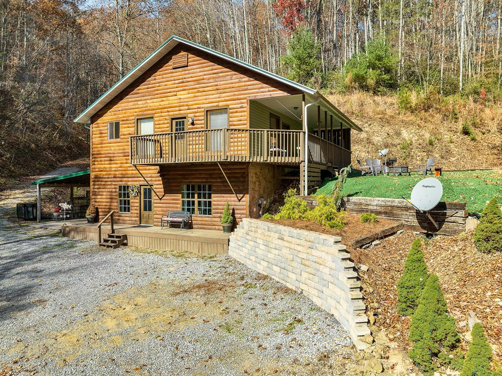 232 Gum Stand Sevierville TN 37876