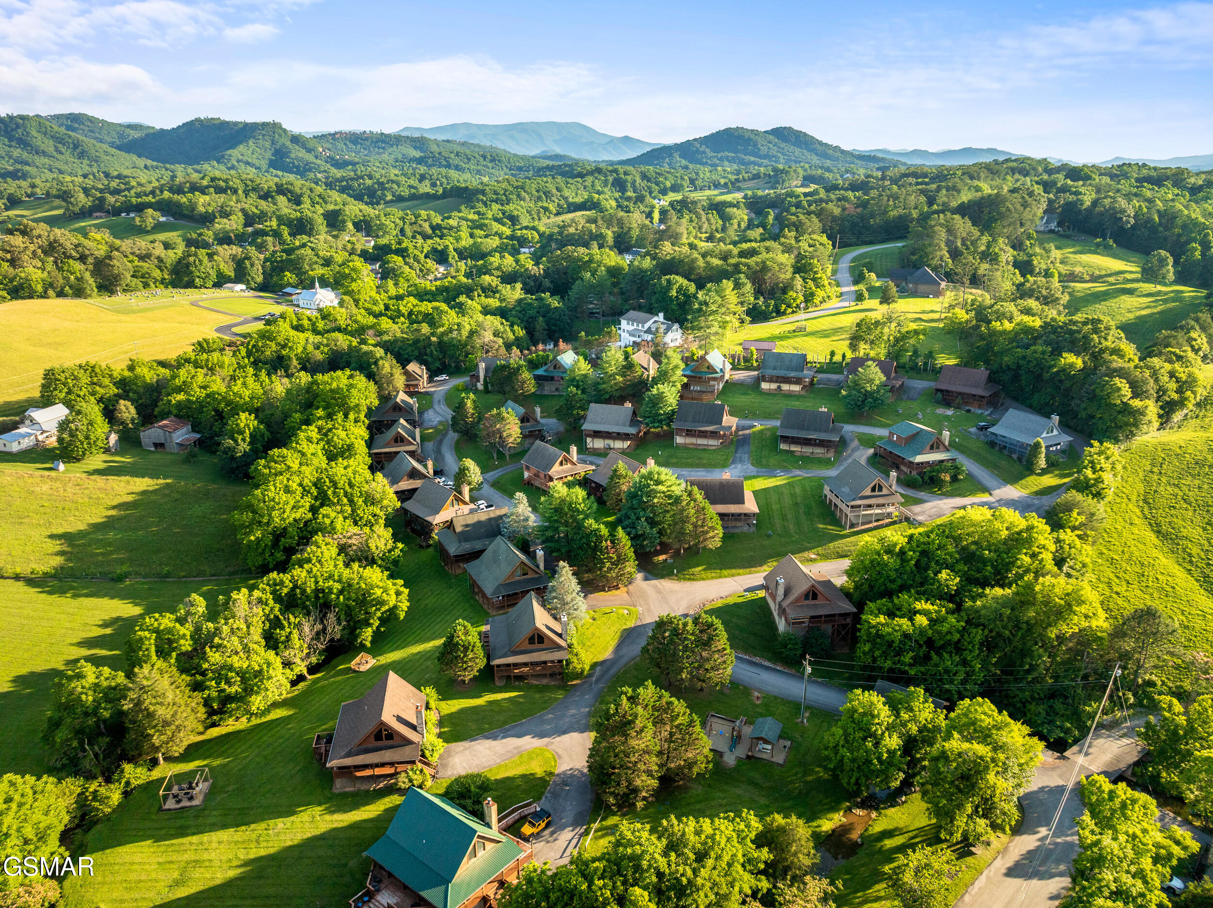 1810 Trout Way Sevierville TN 37862