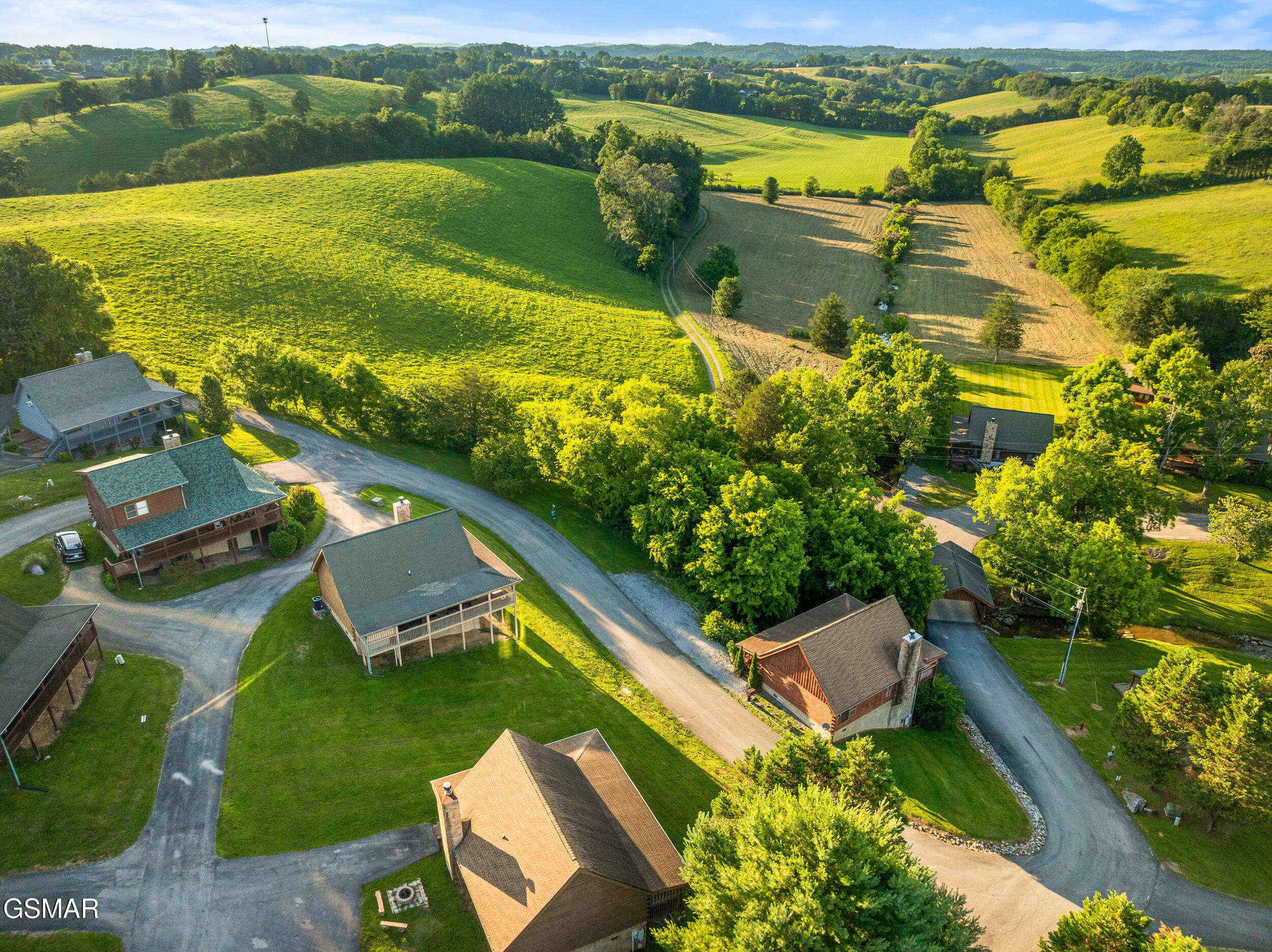 1810 Trout Way Sevierville TN 37862