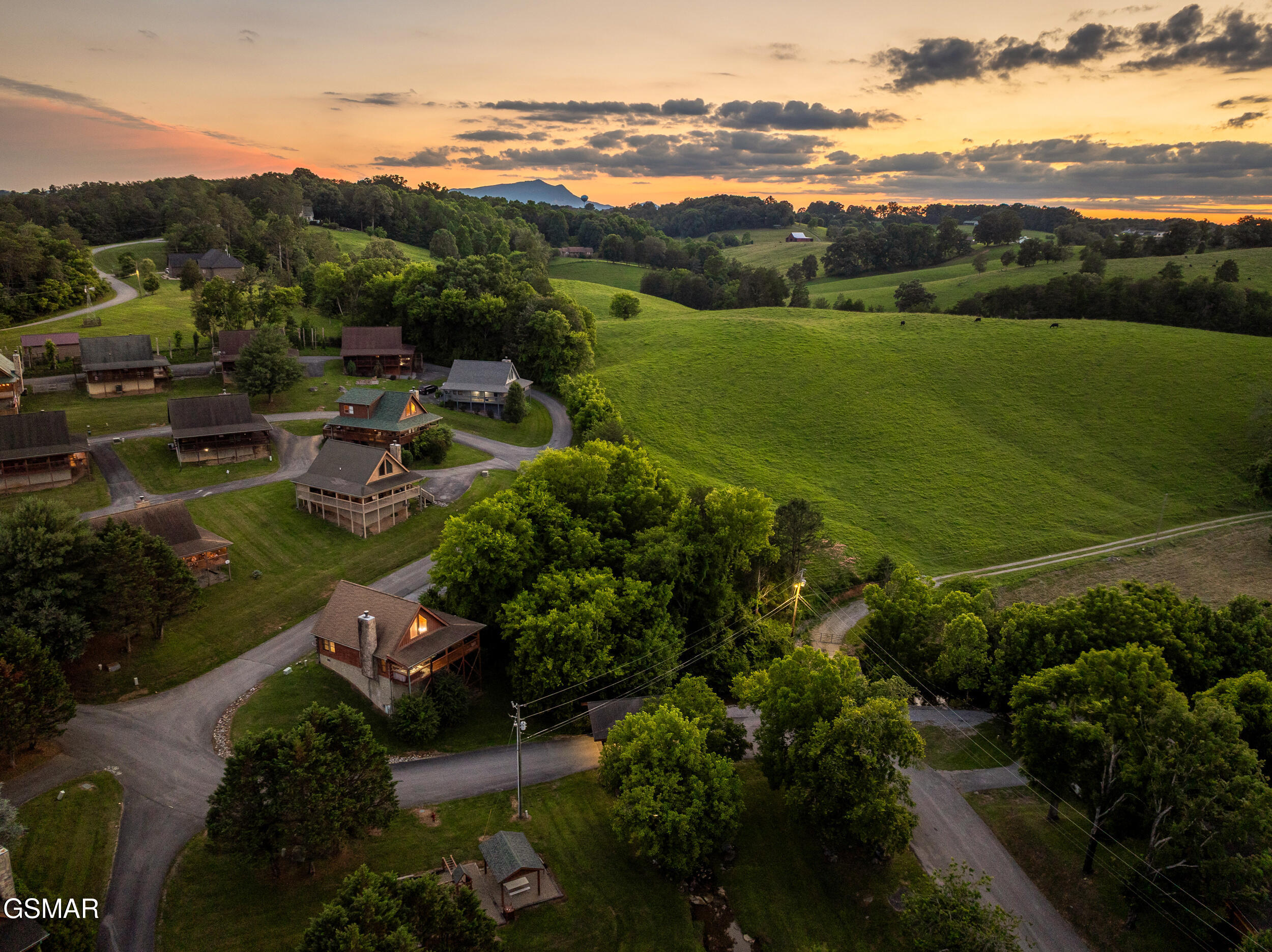 1810 Trout Way Sevierville TN 37862