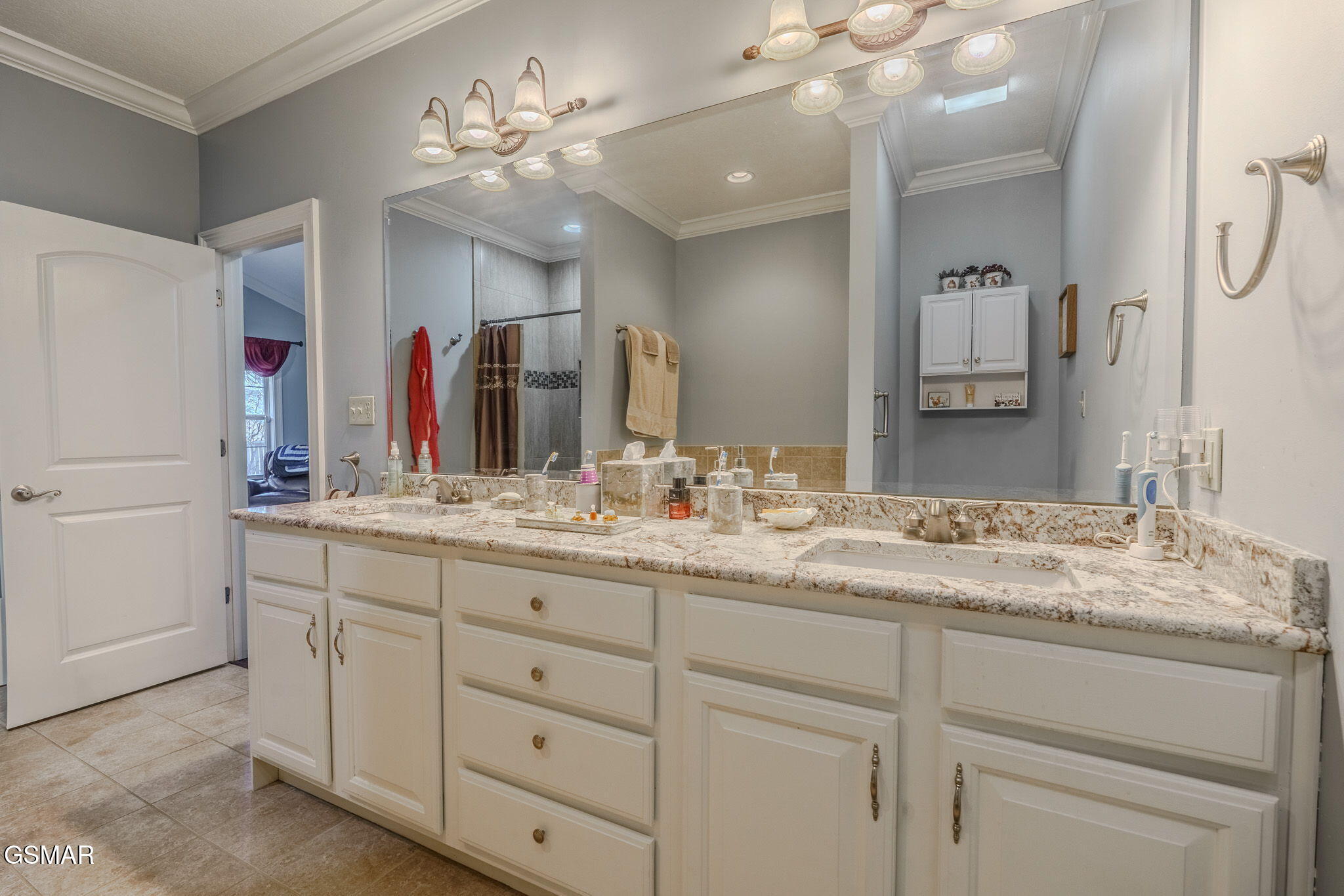 2005 Infinity Lane Sevierville TN 37876