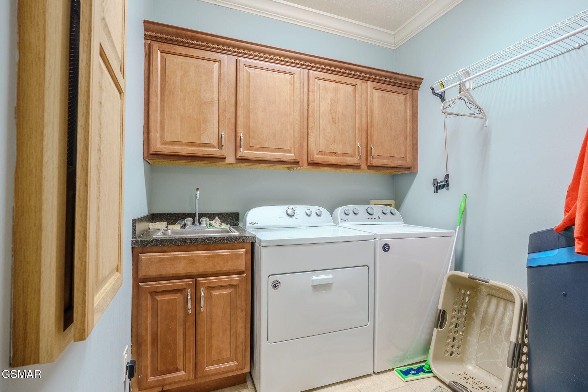 2005 Infinity Lane Sevierville TN 37876