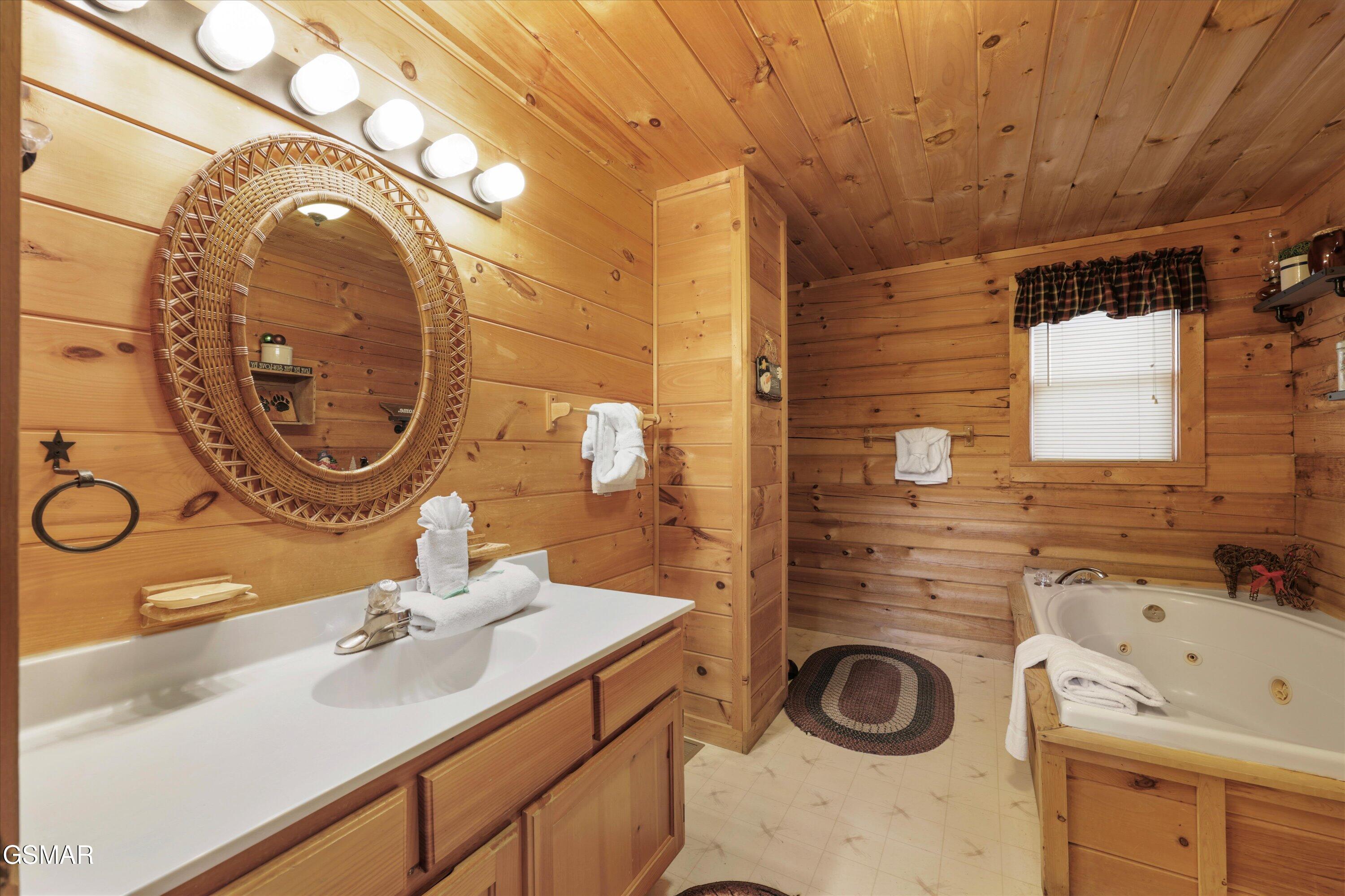 1590 Sky View Drive Sevierville TN 37876