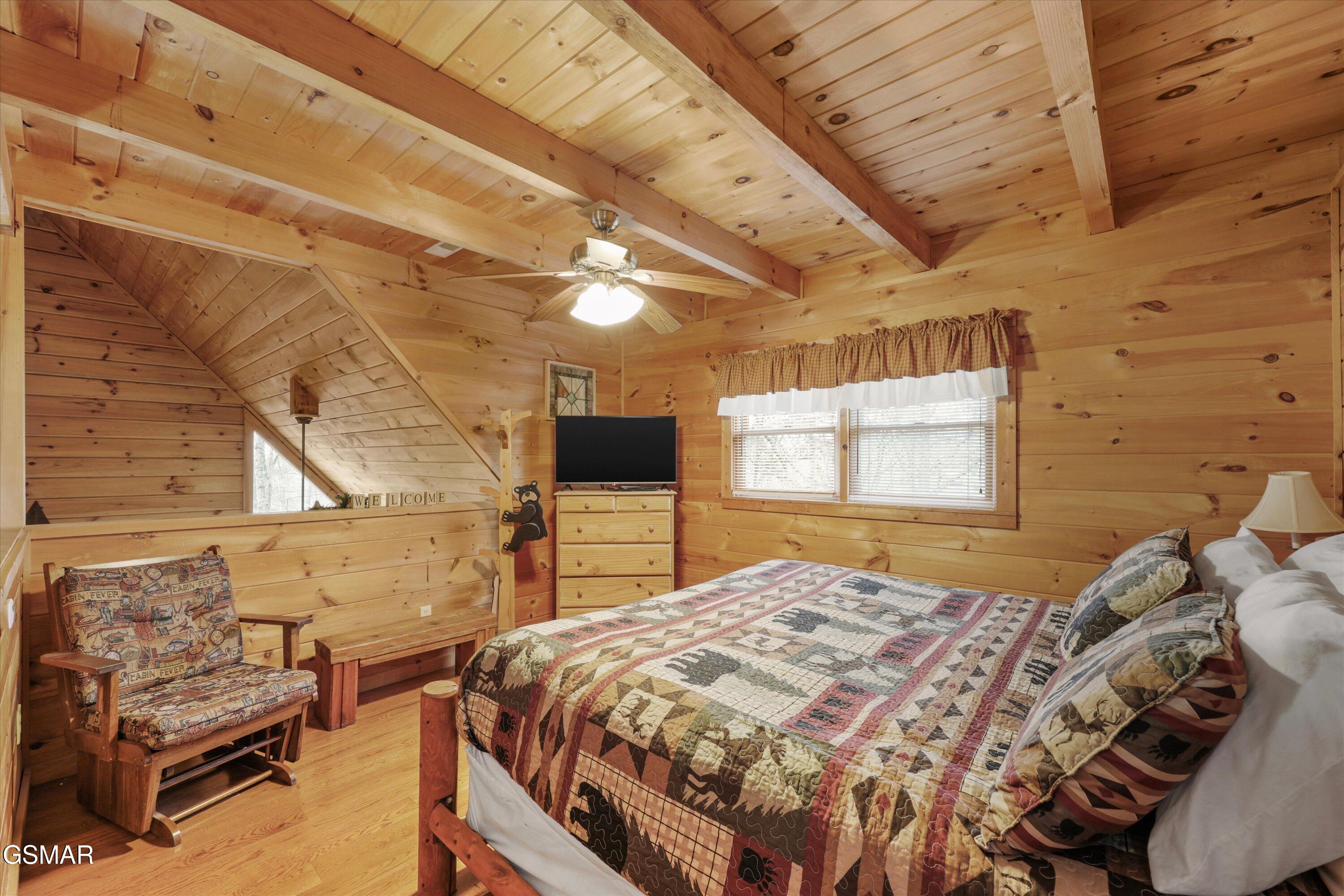 1590 Sky View Drive Sevierville TN 37876