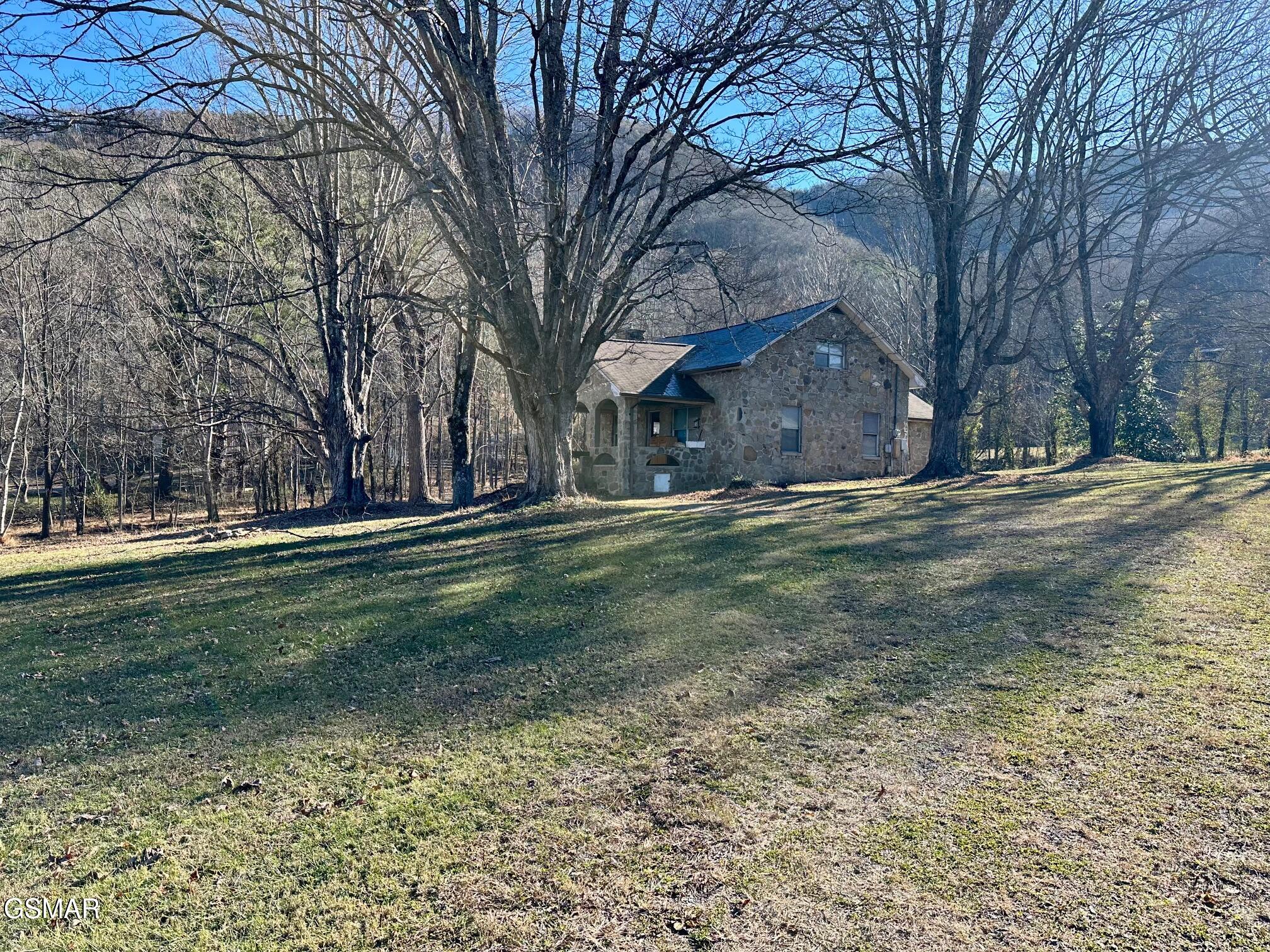 3528 Sugar Camp Circle Sevierville TN 37862