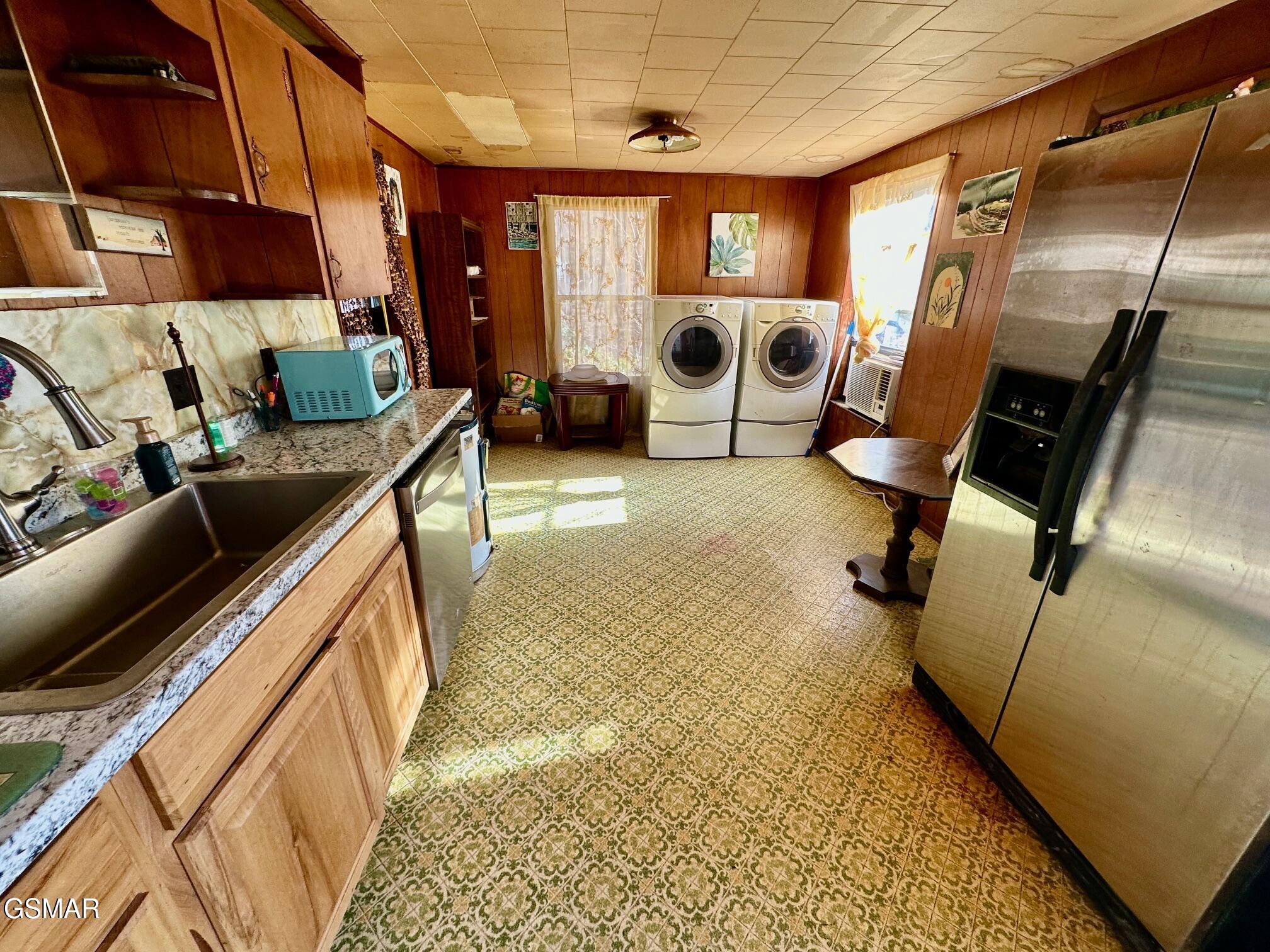 3528 Sugar Camp Circle Sevierville TN 37862