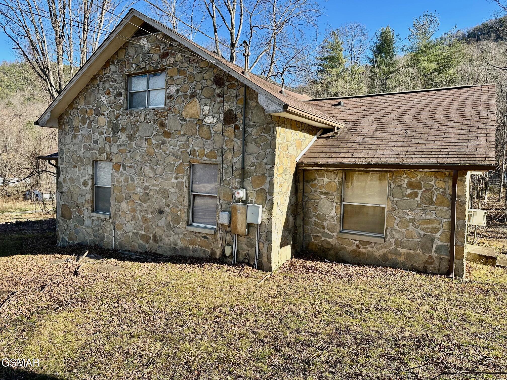 3528 Sugar Camp Circle Sevierville TN 37862