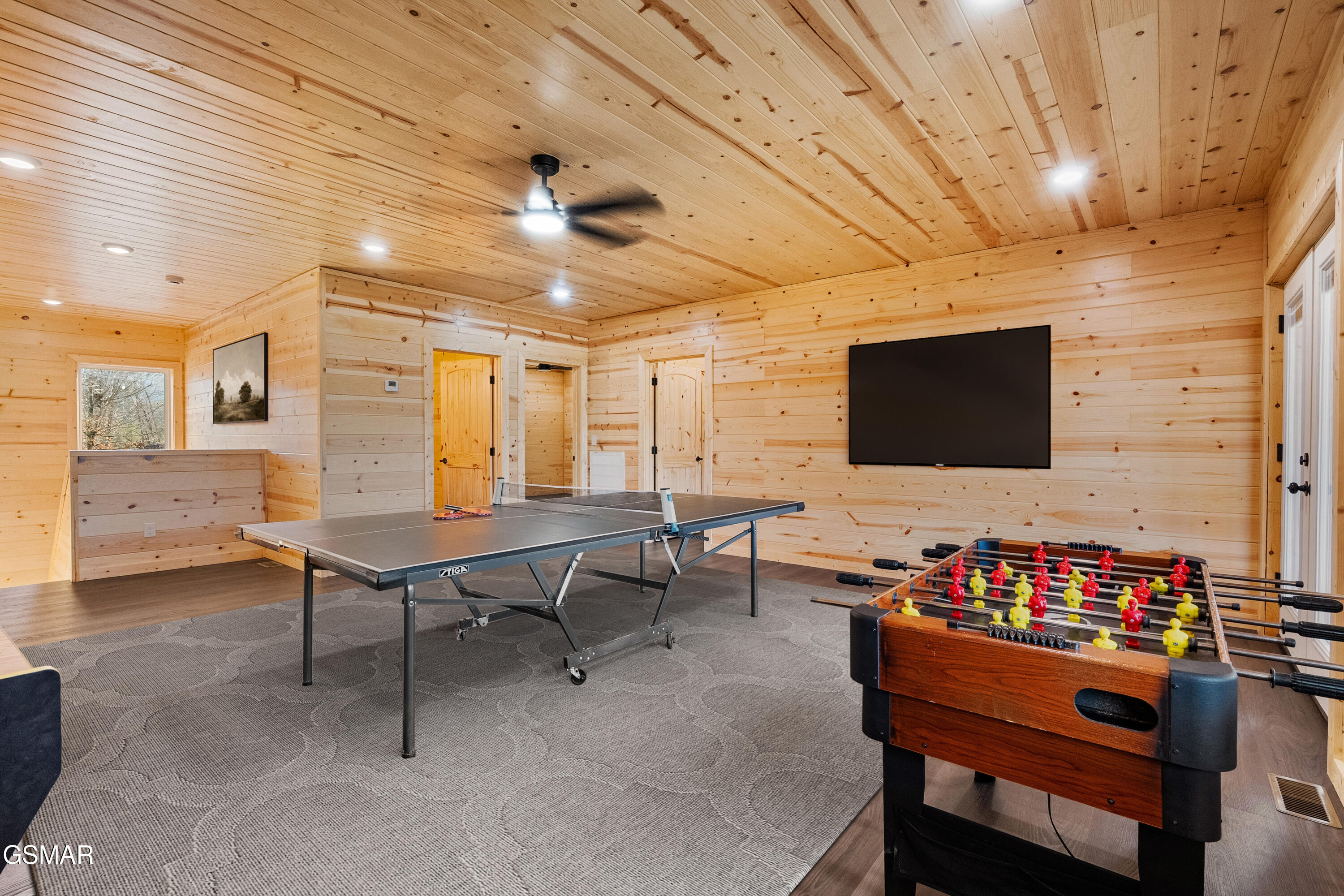 2749 Owls Cove Way Sevierville TN 37862