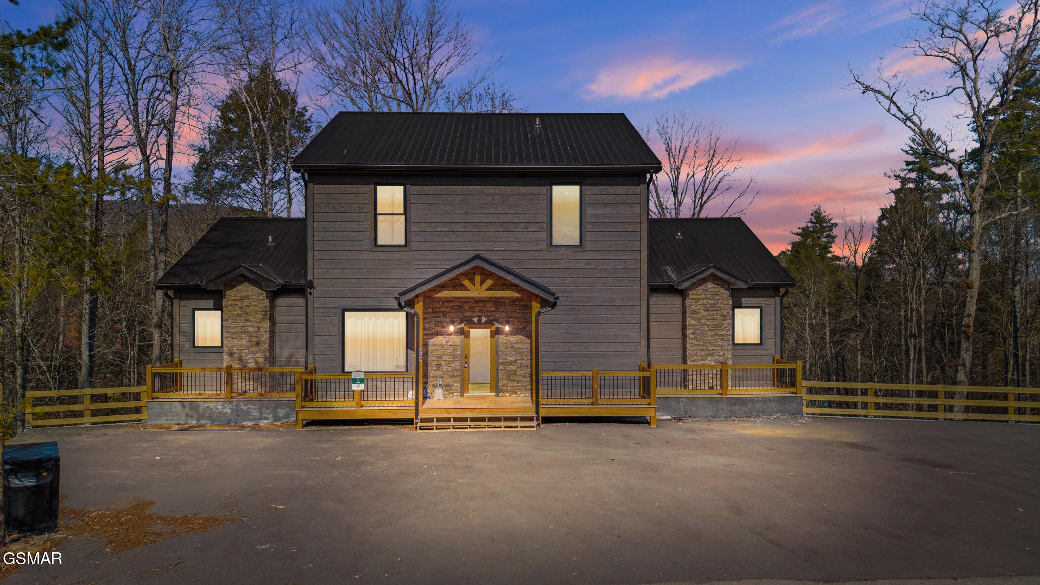 2749 Owls Cove Way Sevierville TN 37862
