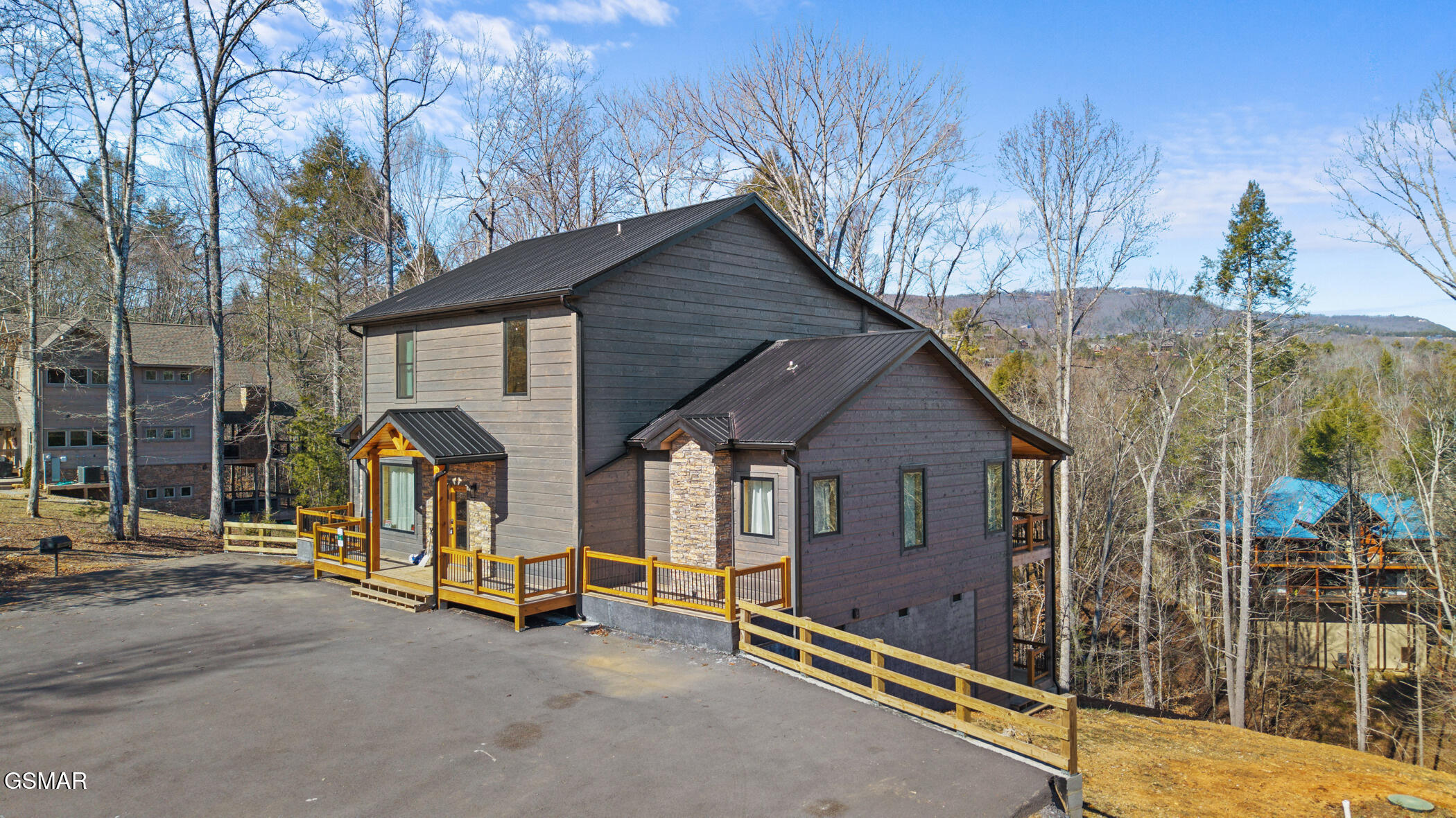 2749 Owls Cove Way Sevierville TN 37862