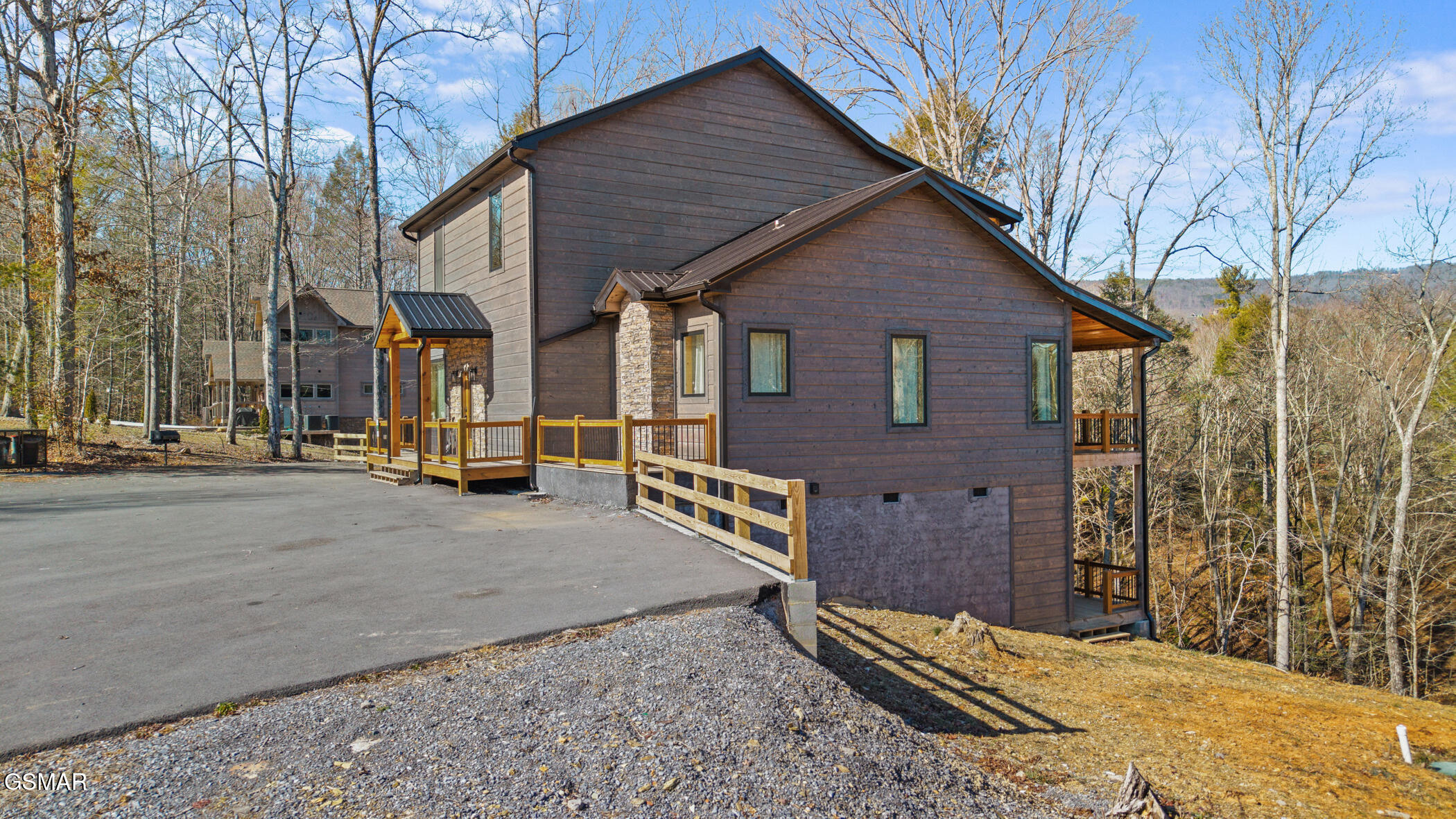2749 Owls Cove Way Sevierville TN 37862