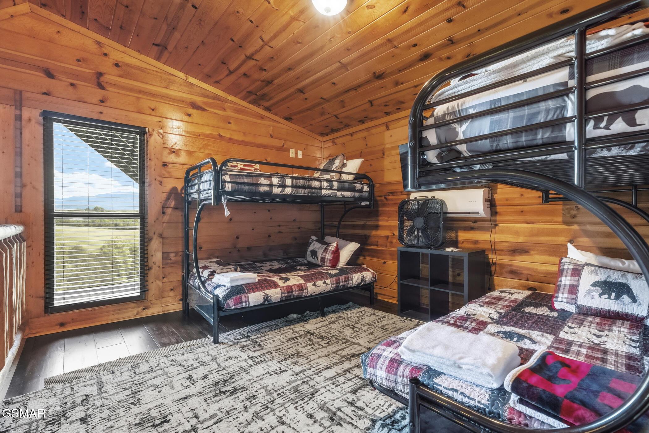 1571 Rainbow Ridge Sevierville TN 37862