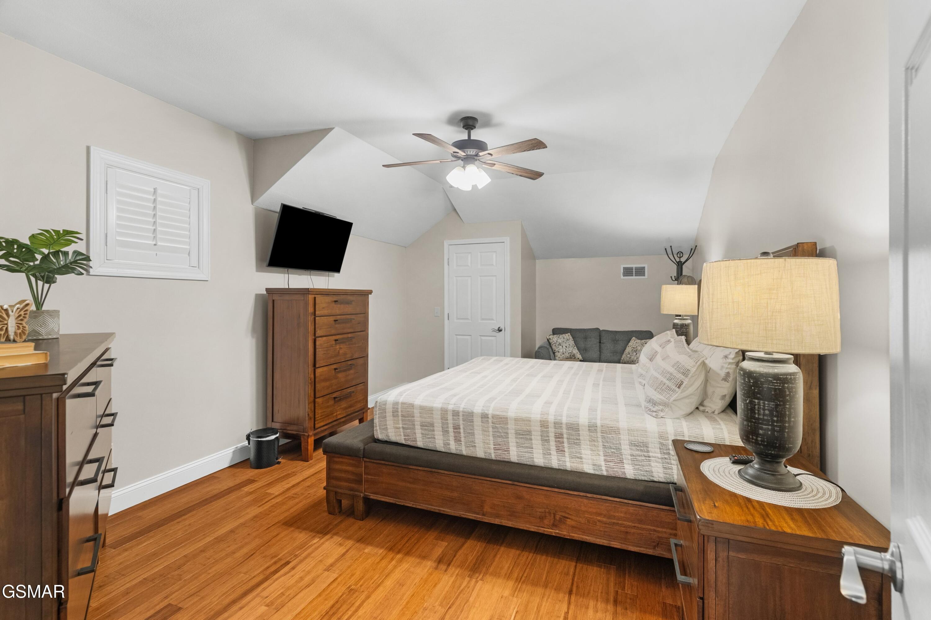 2017 Paradise Hills Road Dandridge TN 37725