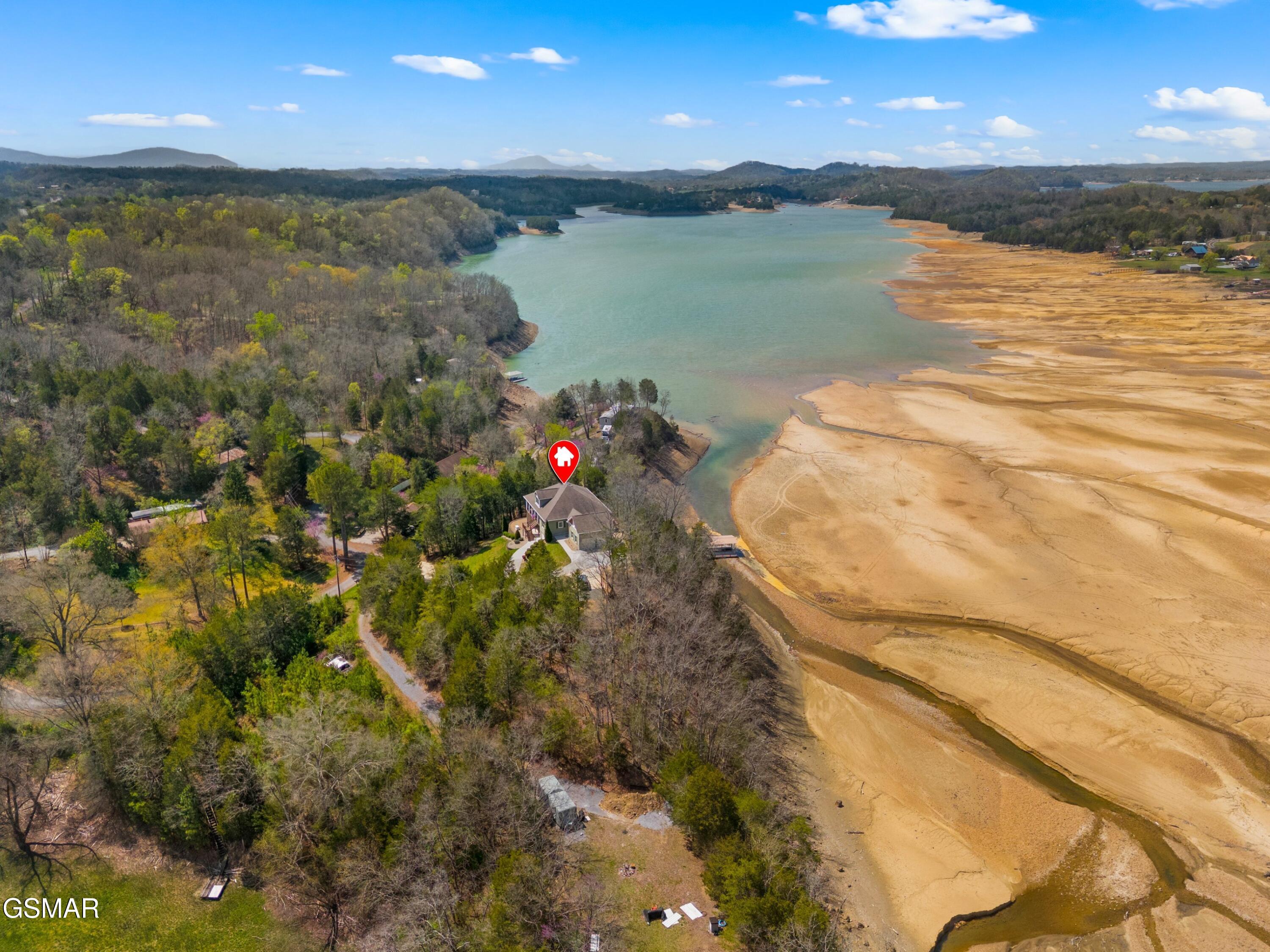 2017 Paradise Hills Road Dandridge TN 37725