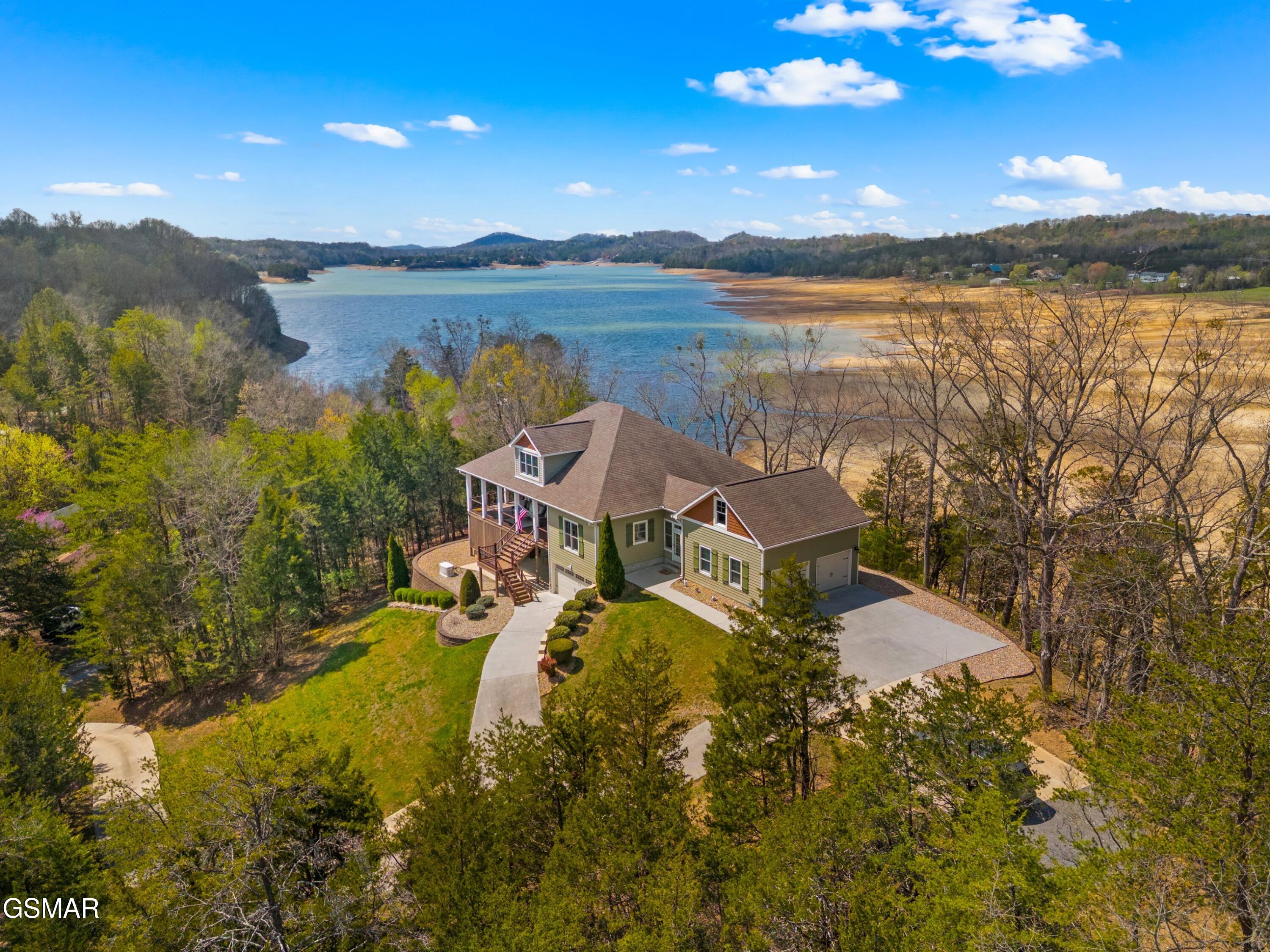 2017 Paradise Hills Road Dandridge TN 37725