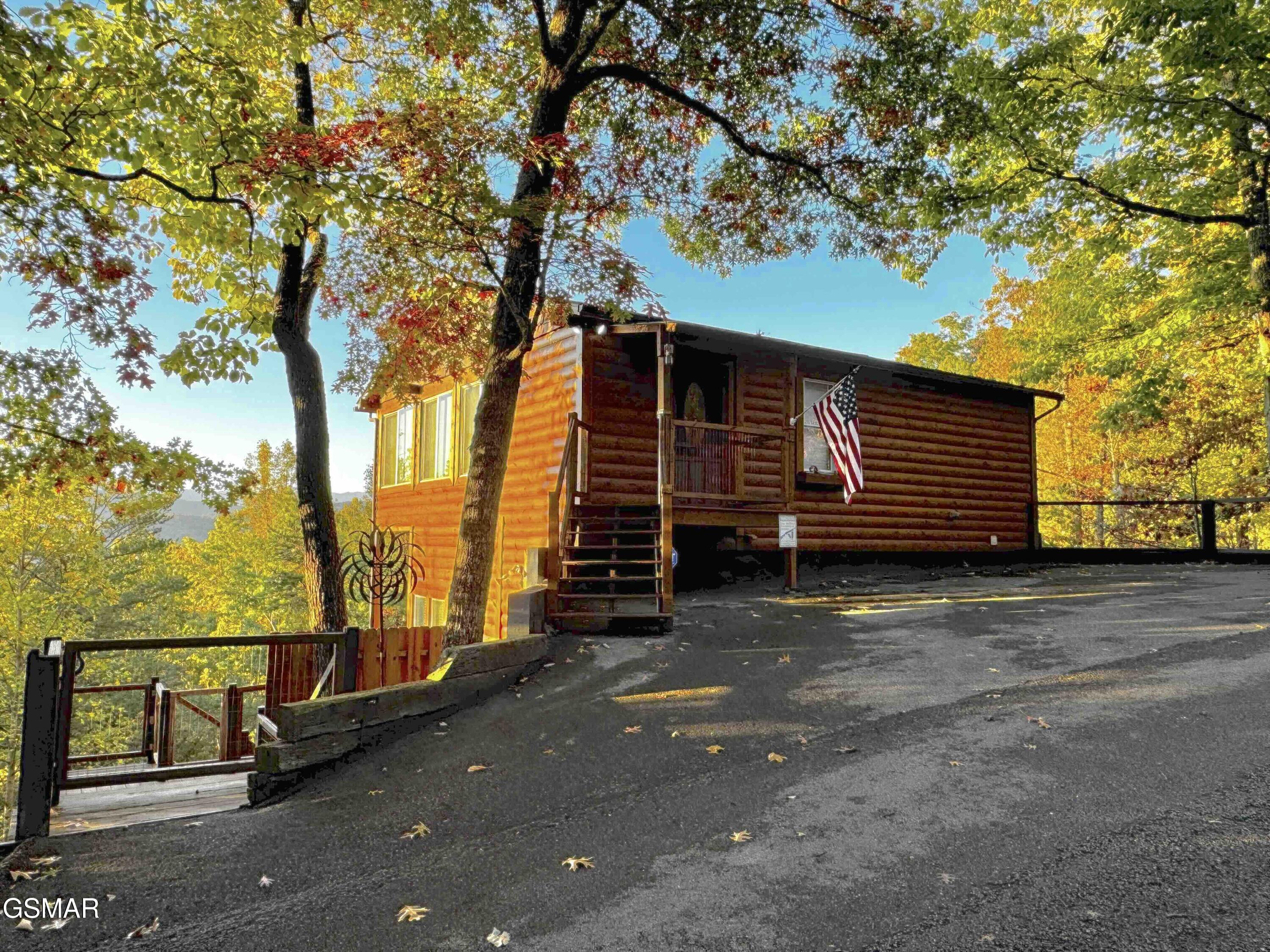 3307 Chinquepin Drive Sevierville TN 37876