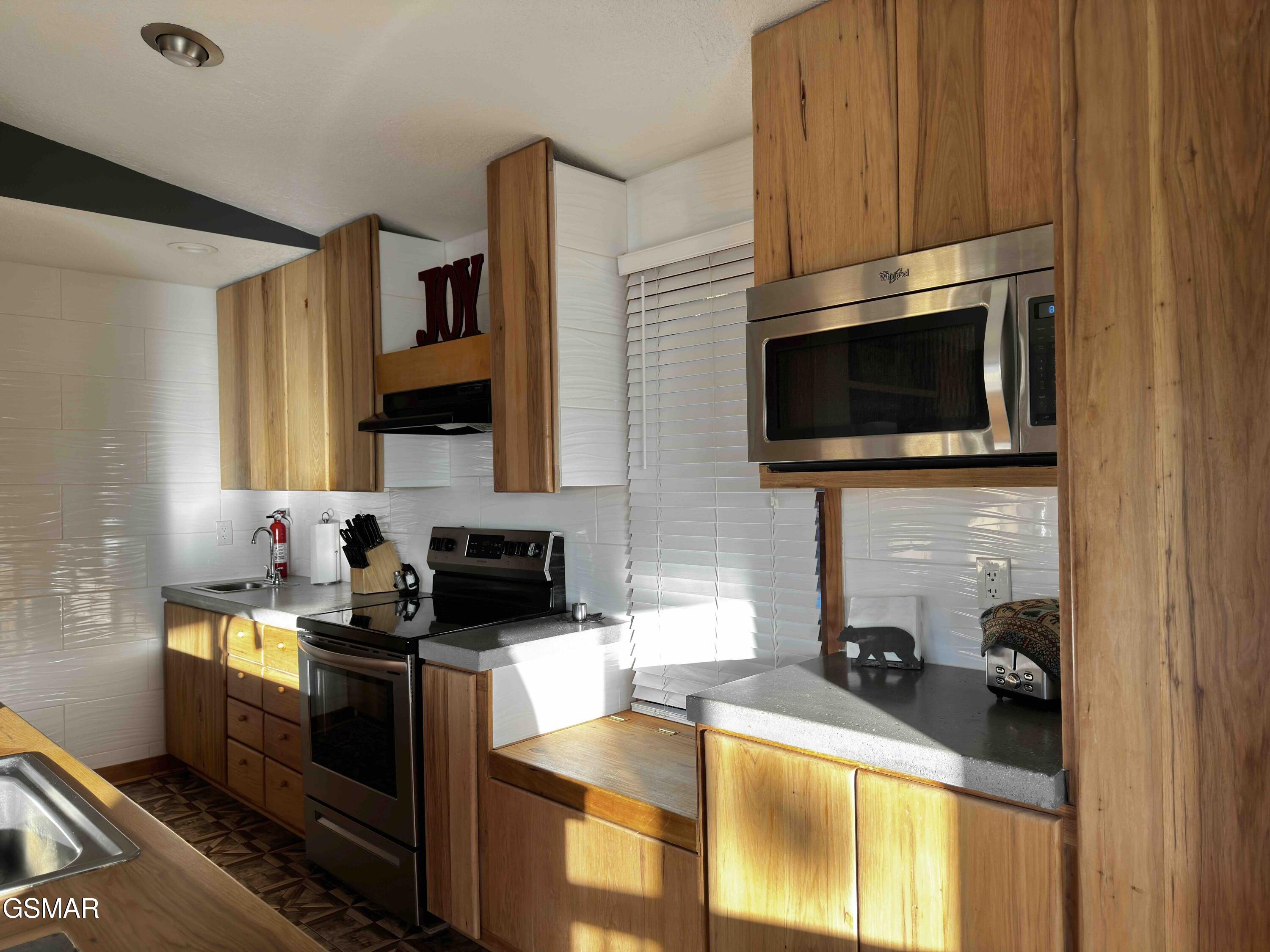 3307 Chinquepin Drive Sevierville TN 37876