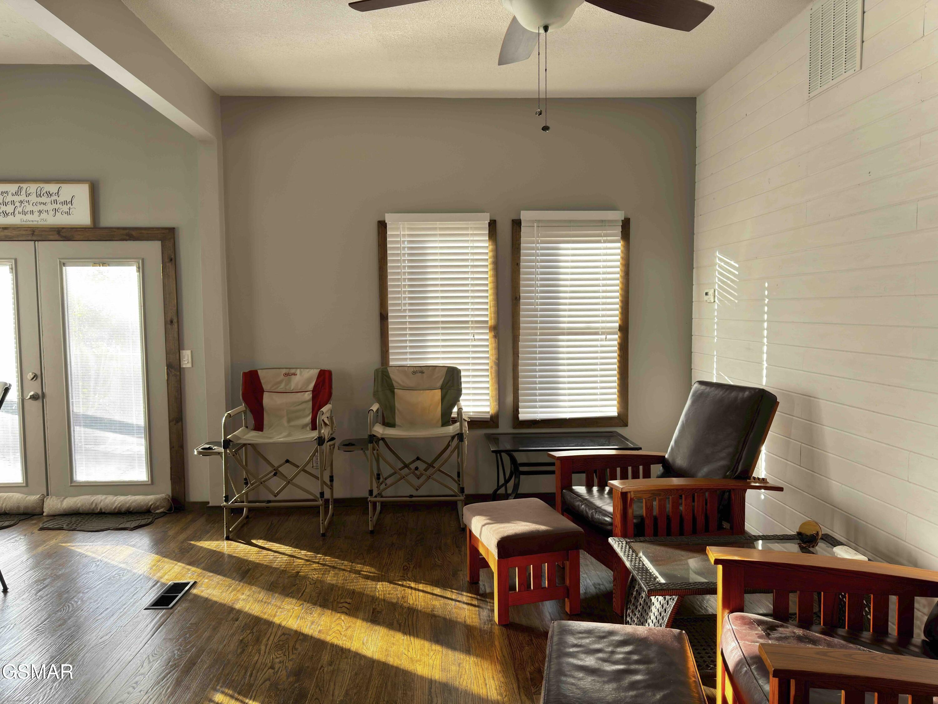 3307 Chinquepin Drive Sevierville TN 37876