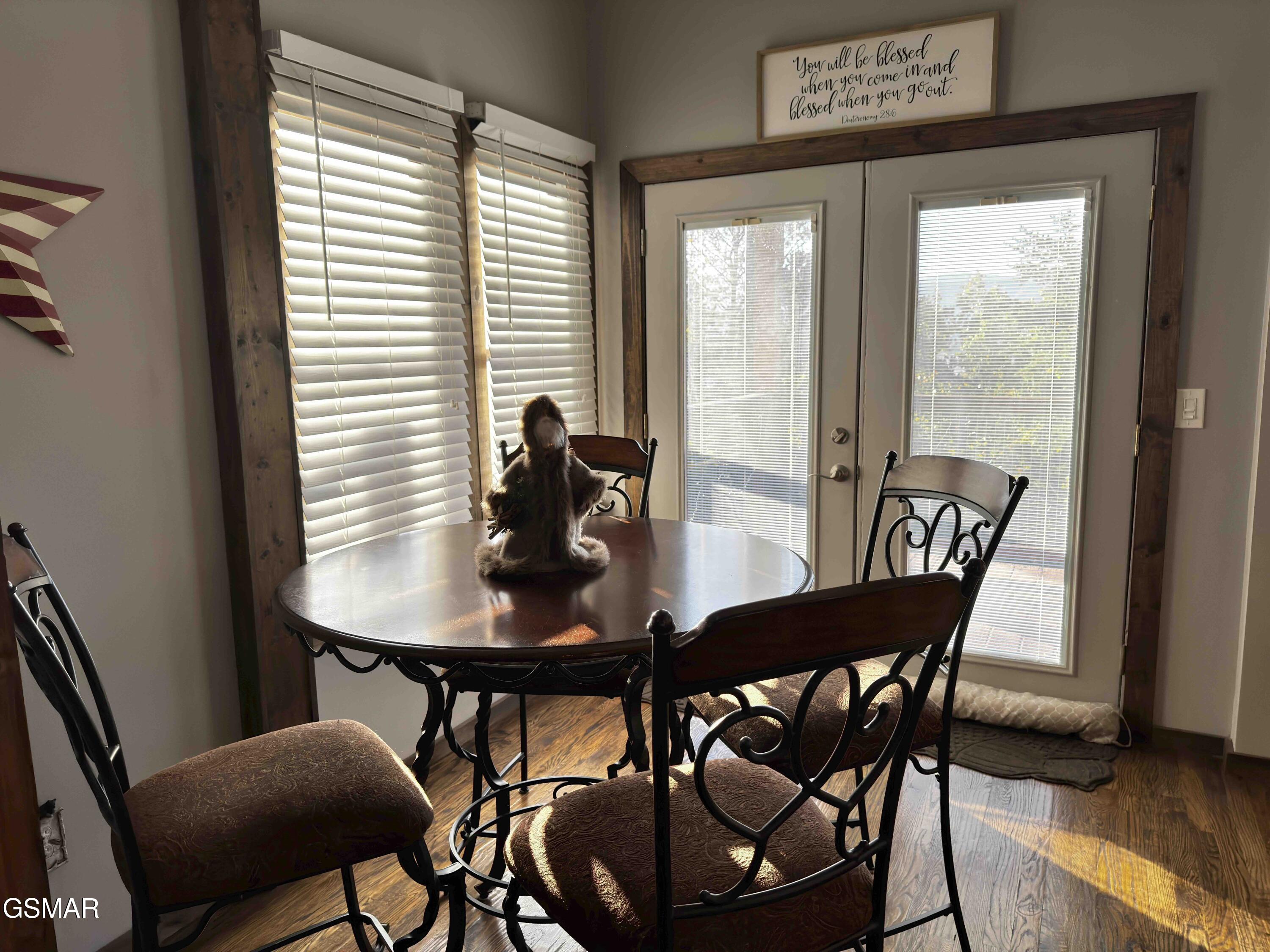 3307 Chinquepin Drive Sevierville TN 37876