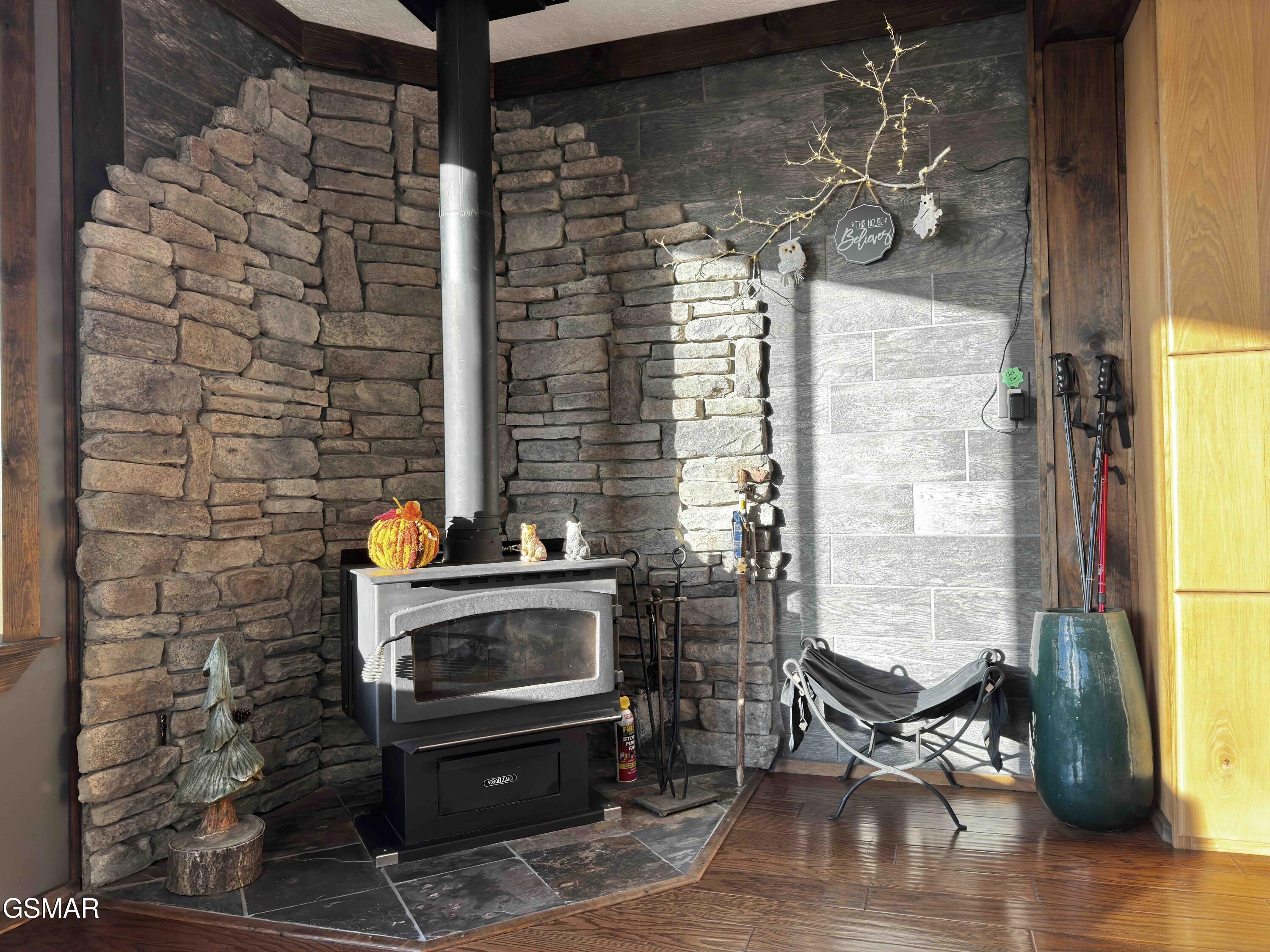 3307 Chinquepin Drive Sevierville TN 37876