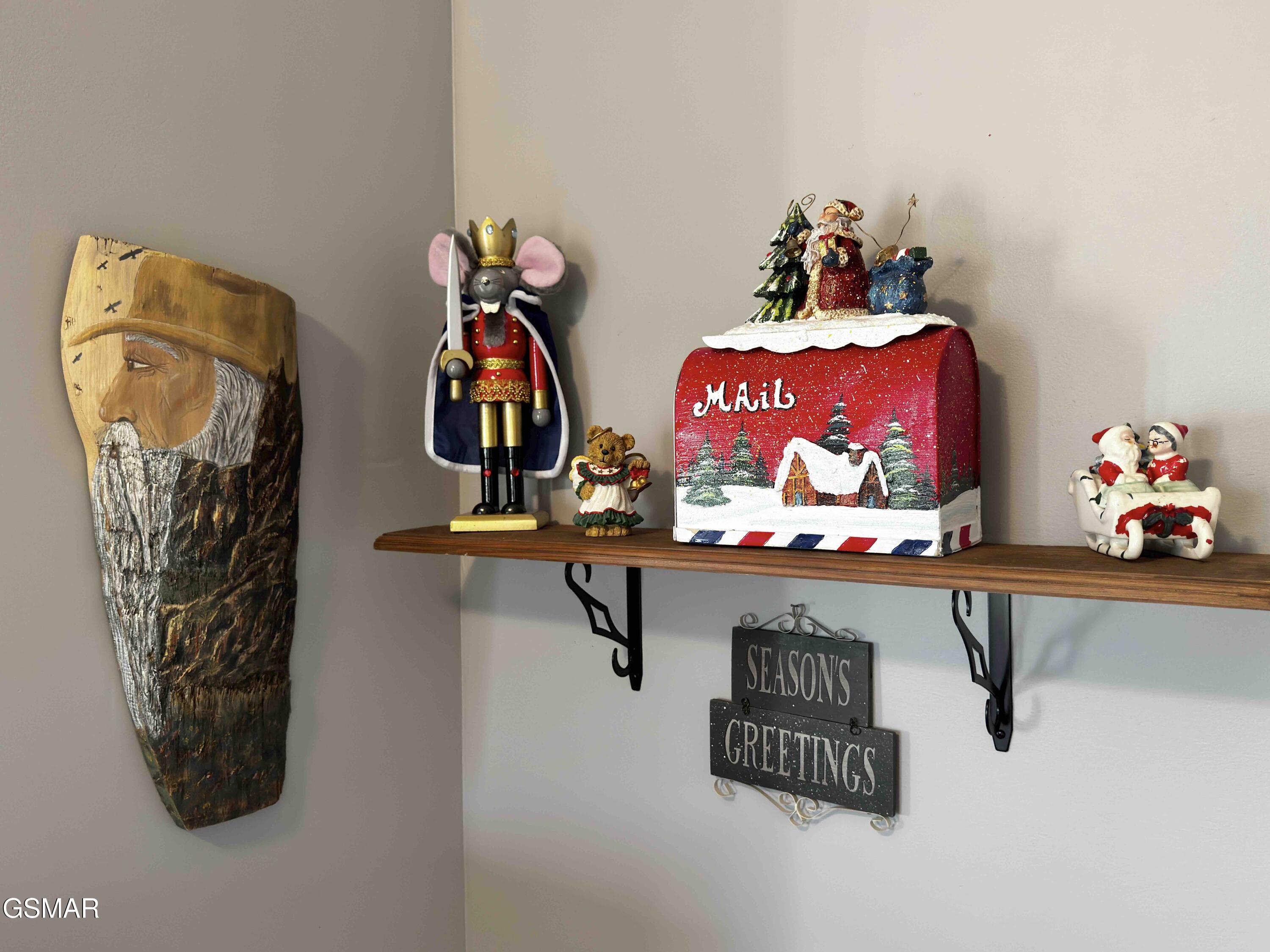 3307 Chinquepin Drive Sevierville TN 37876