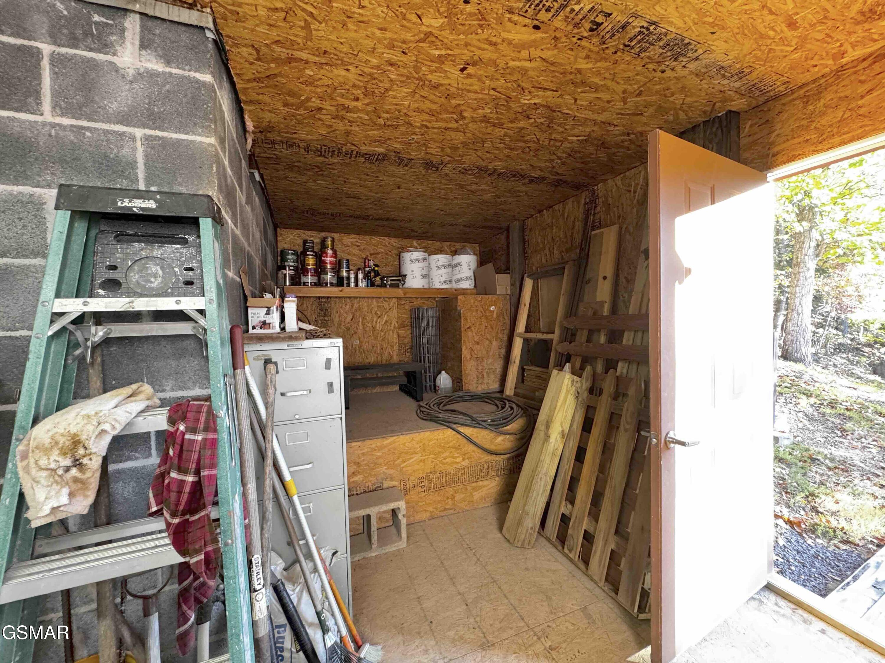 3307 Chinquepin Drive Sevierville TN 37876