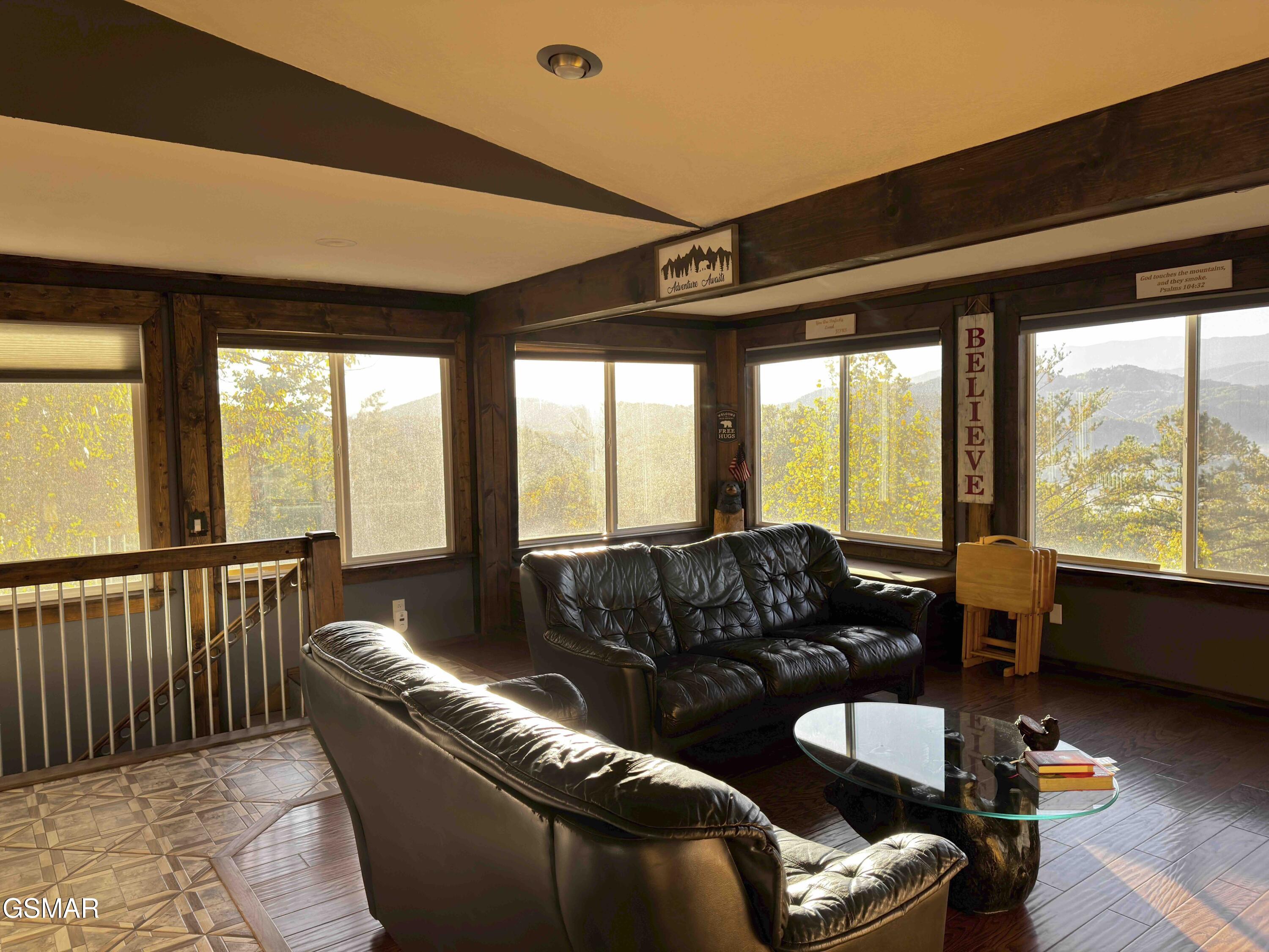 3307 Chinquepin Drive Sevierville TN 37876