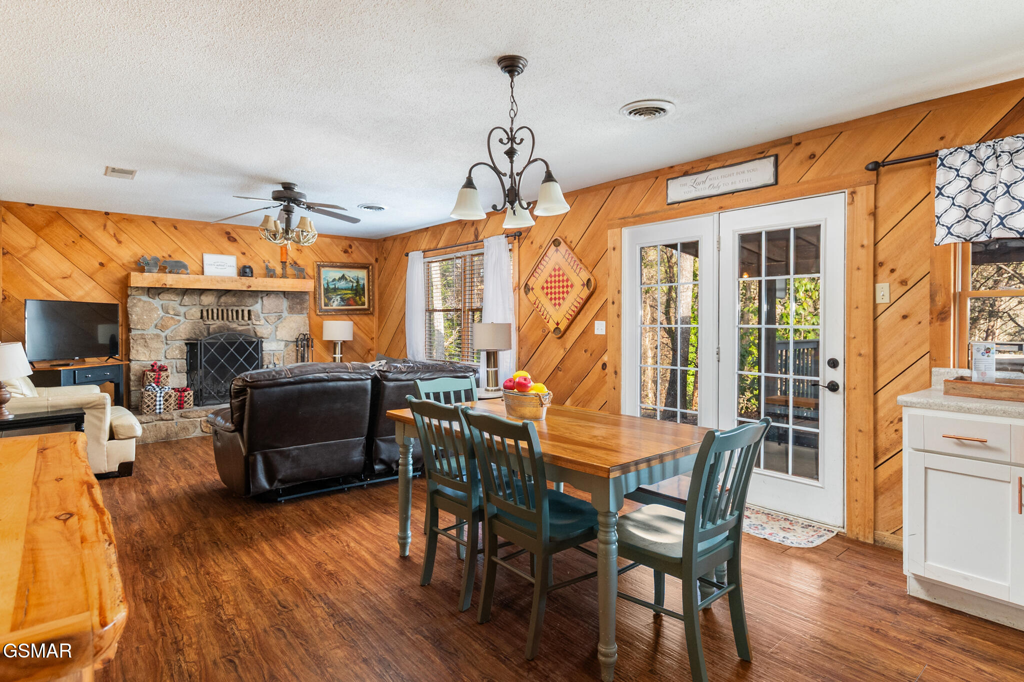 2834 Longvale Lane Sevierville TN 37862