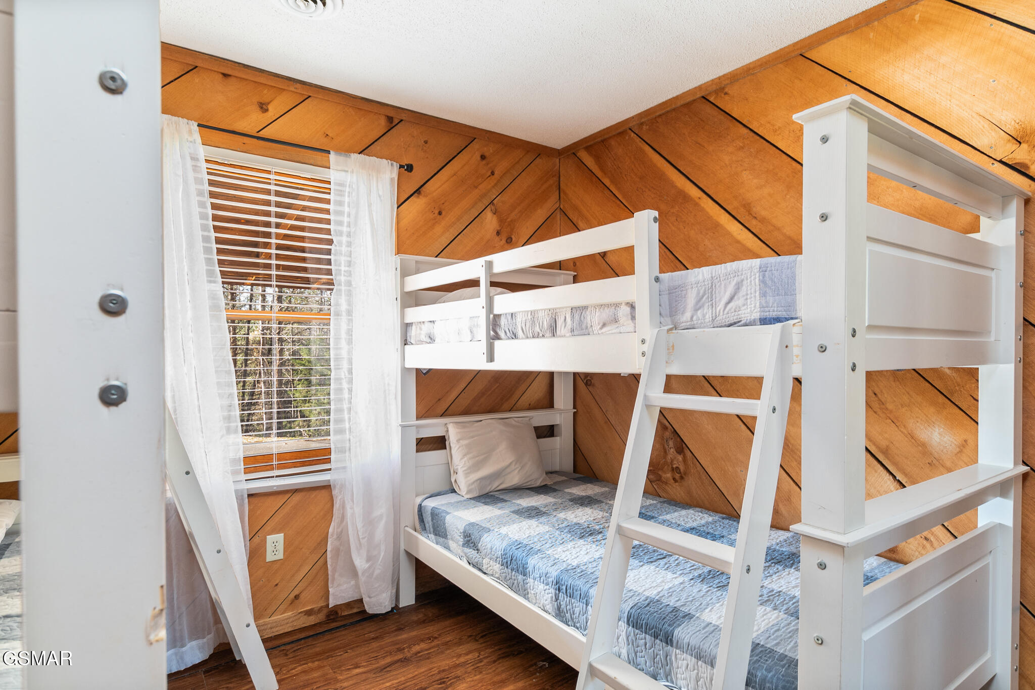 2834 Longvale Lane Sevierville TN 37862