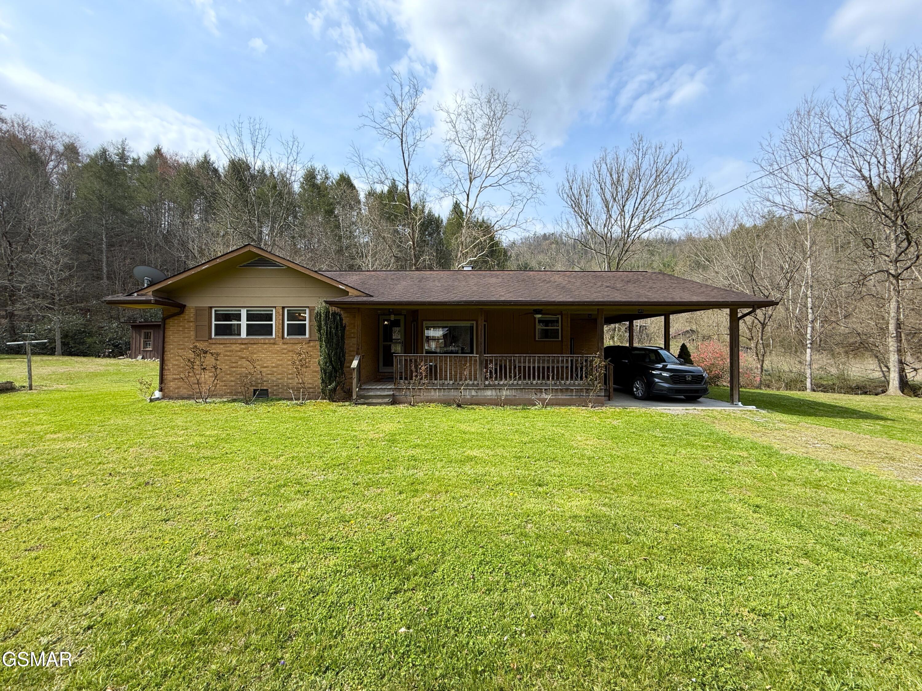 1059 Blue Mill Road Del Rio TN 37727