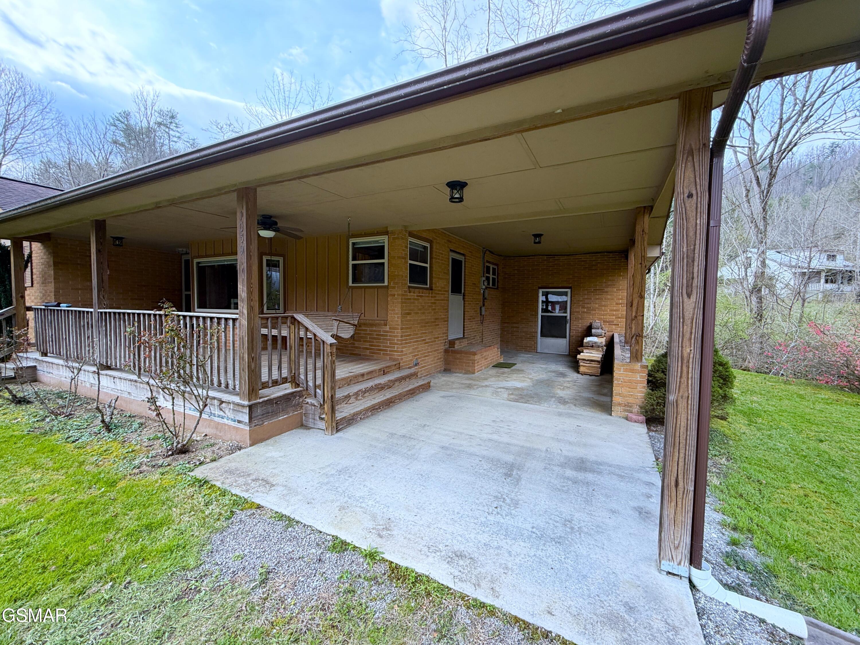 1059 Blue Mill Road Del Rio TN 37727