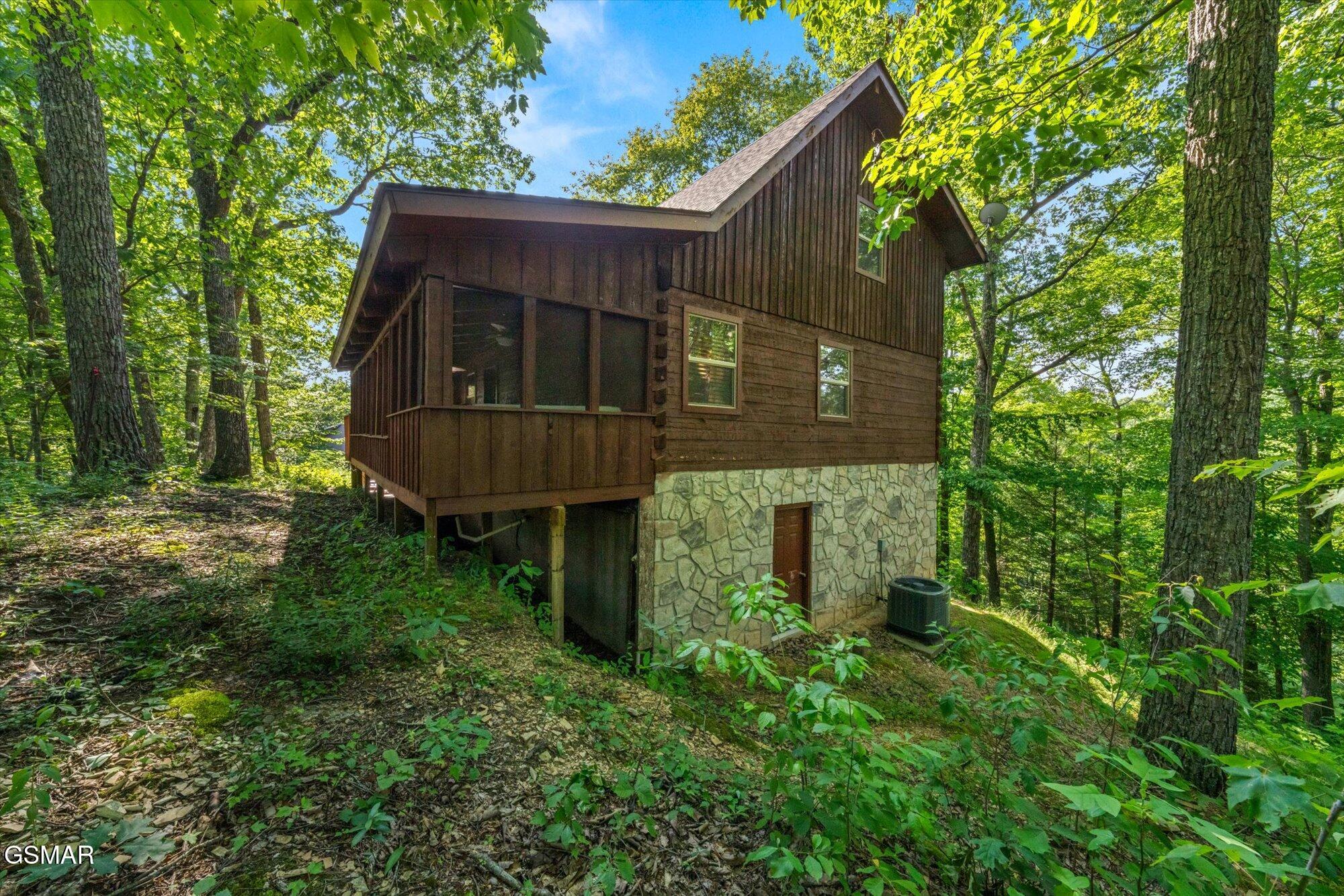 4372 Boogertown Road Sevierville TN 37876