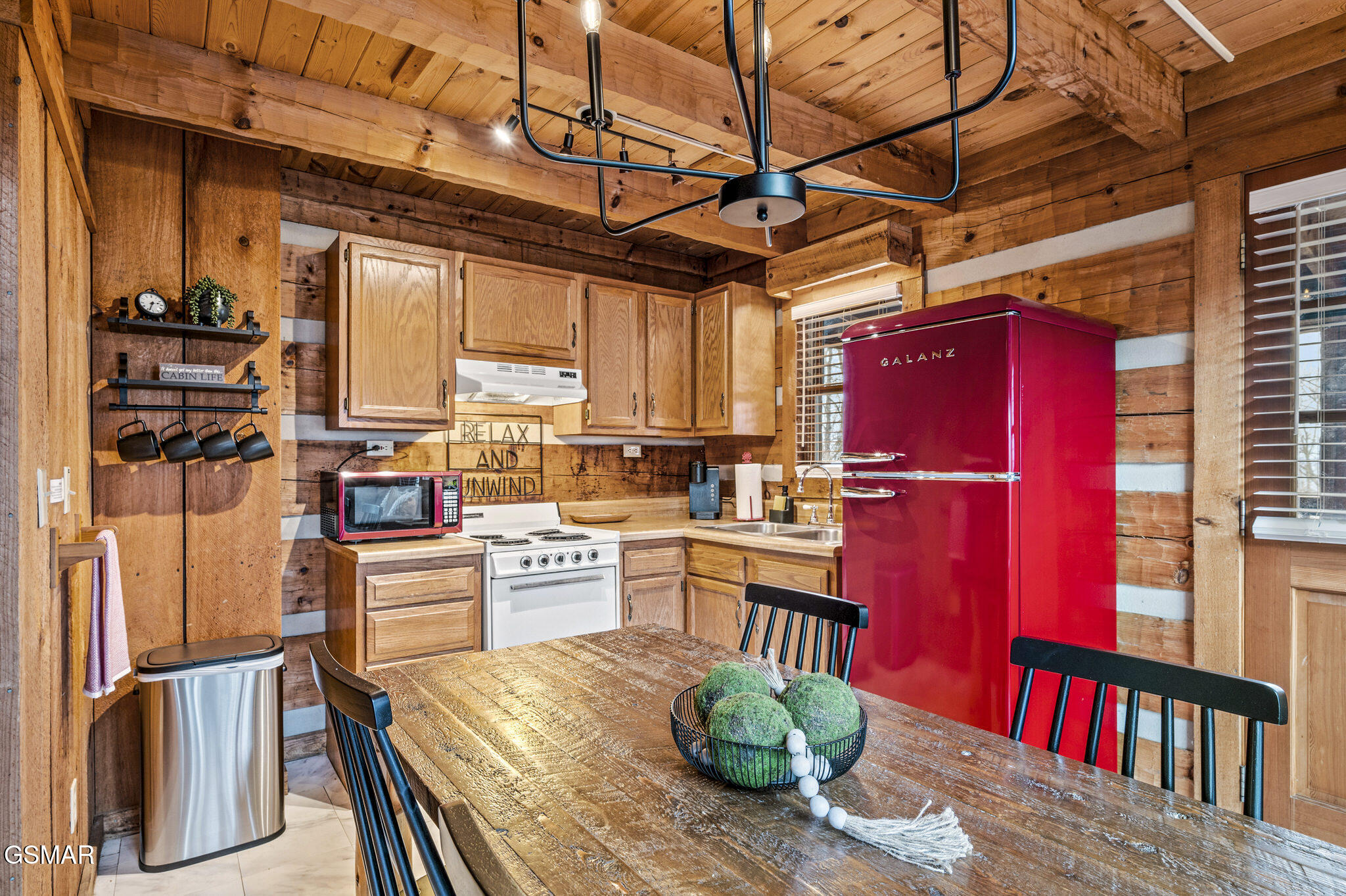 3479 Twin City Way Pigeon Forge TN 37863