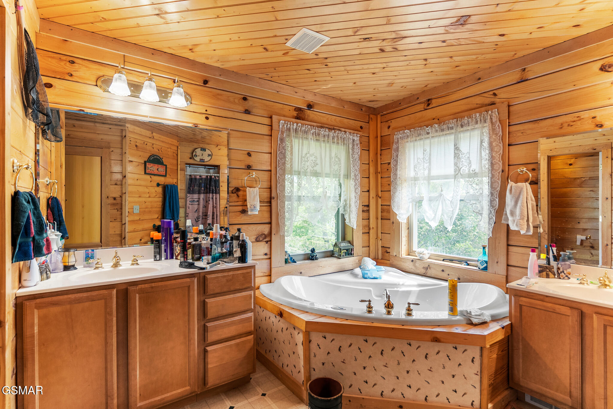 615 Harold Drive Maryville TN 37803
