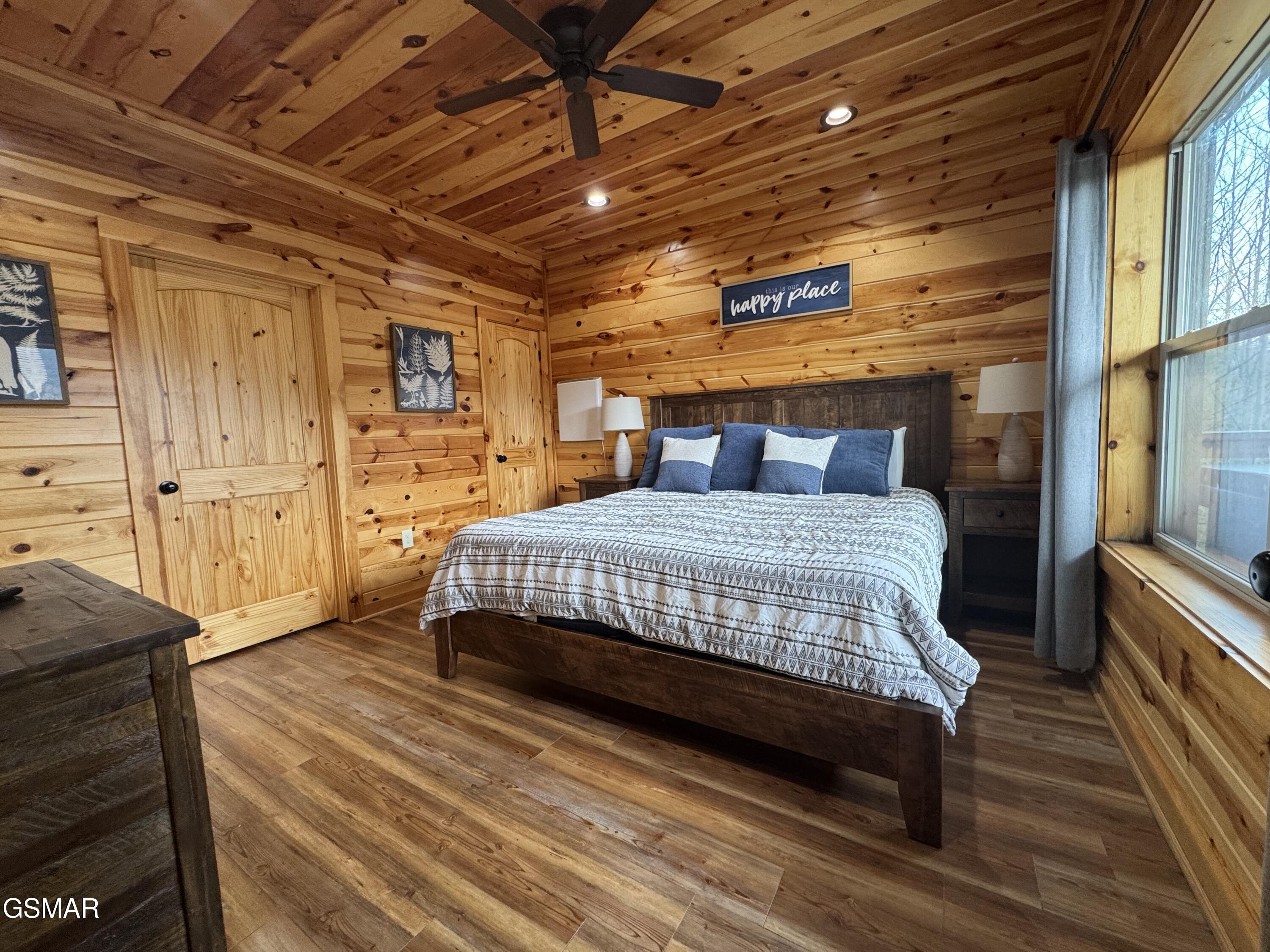 4228 Wears Valley Road Sevierville TN 37862