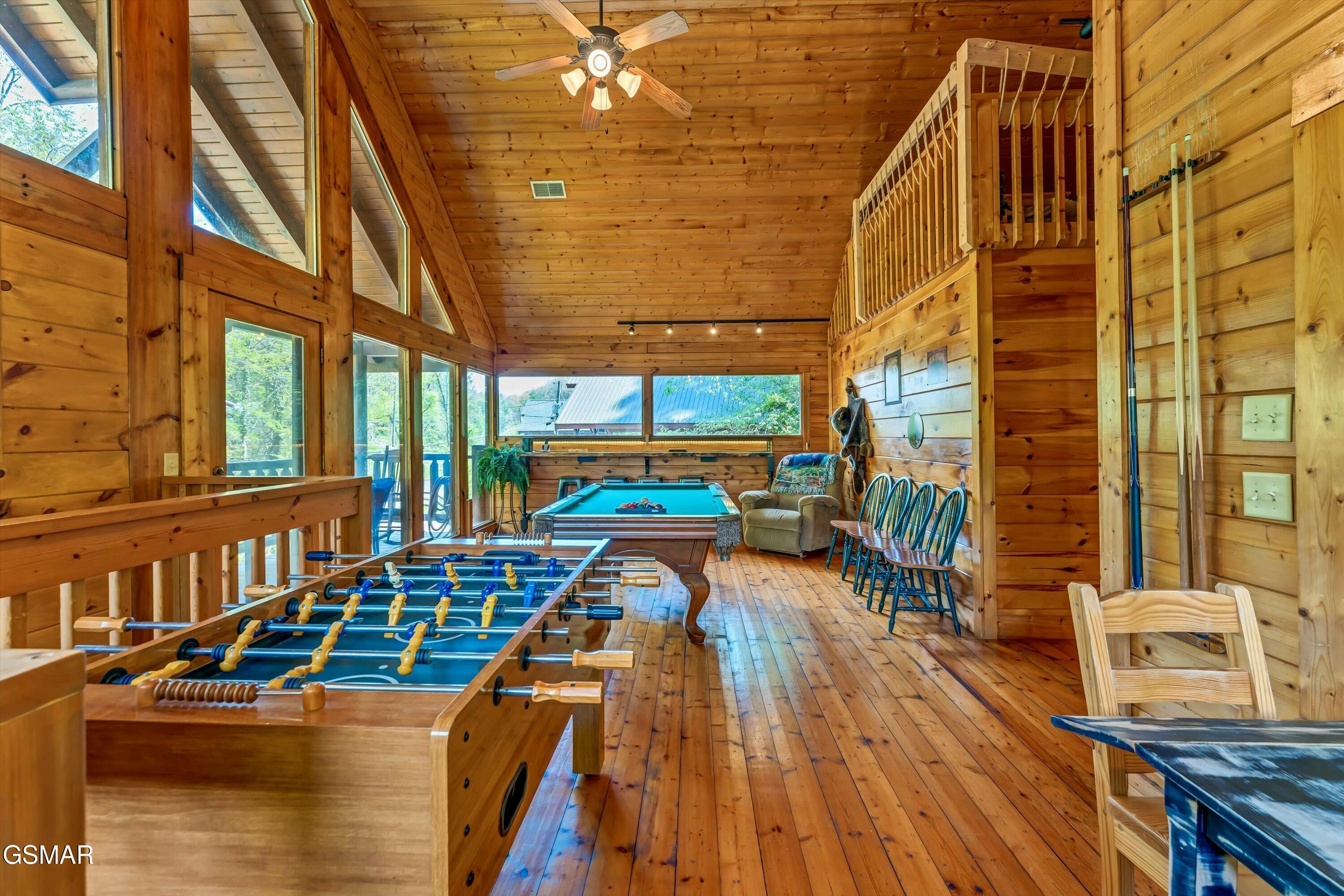 335 Caney Creek Road Pigeon Forge TN 37863