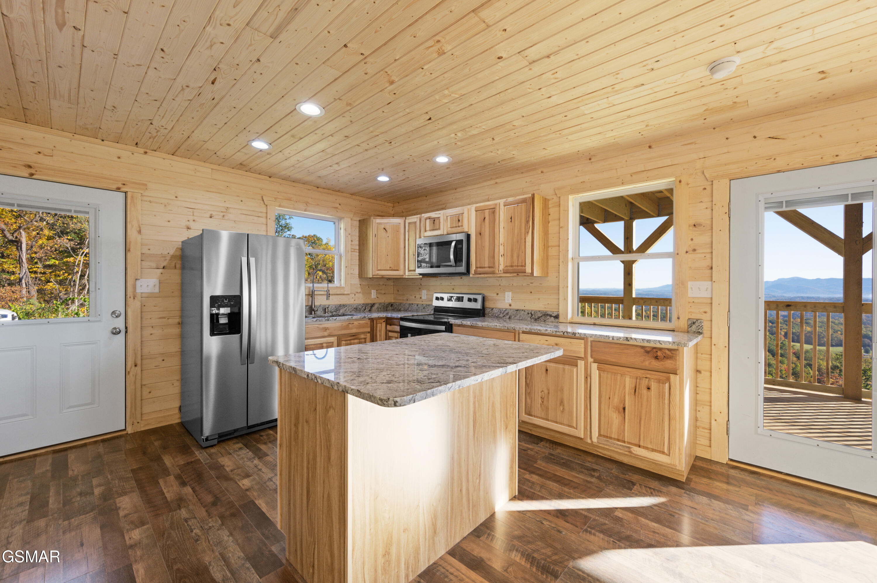 855 S Ridge Way Cosby TN 37722