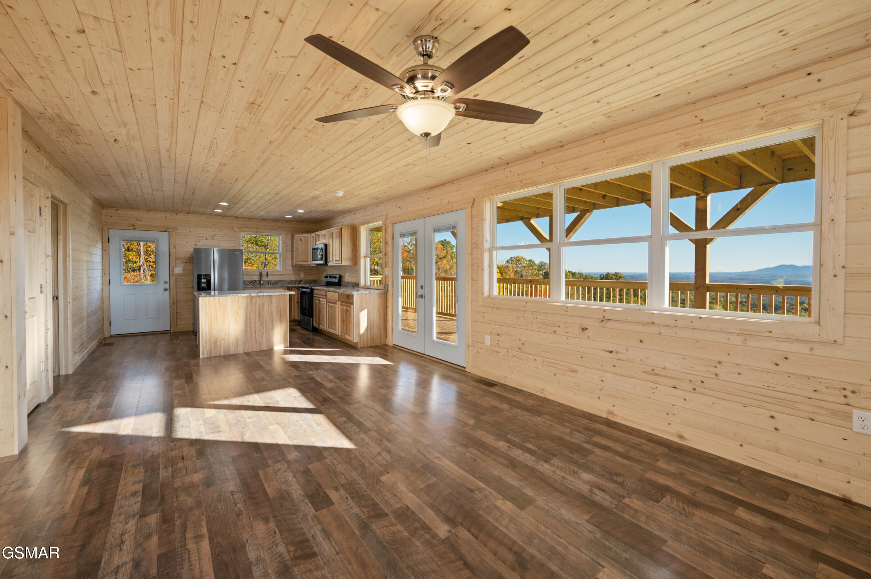 855 S Ridge Way Cosby TN 37722