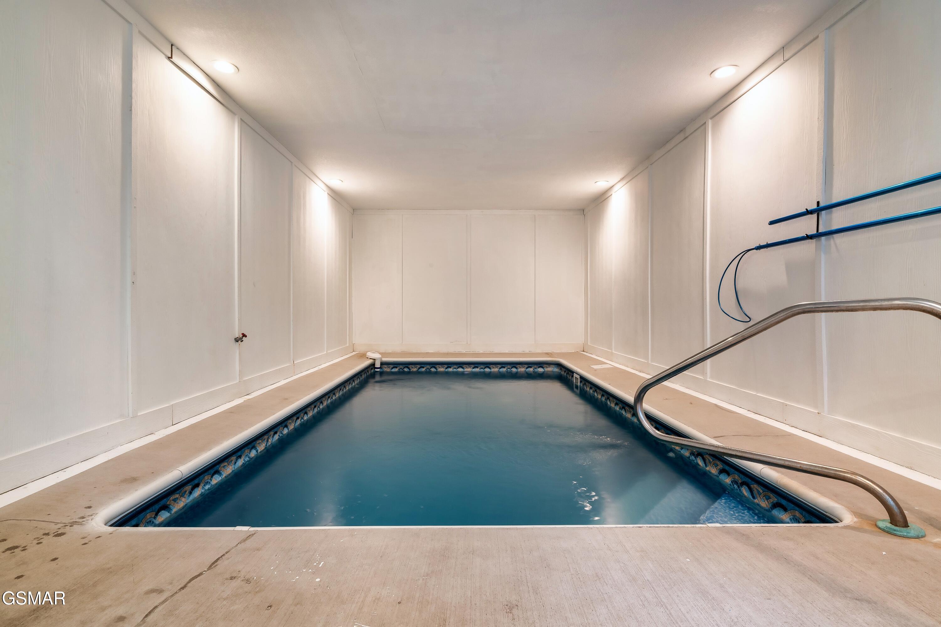 1924 Bear Creek Falls Way Sevierville TN 37876