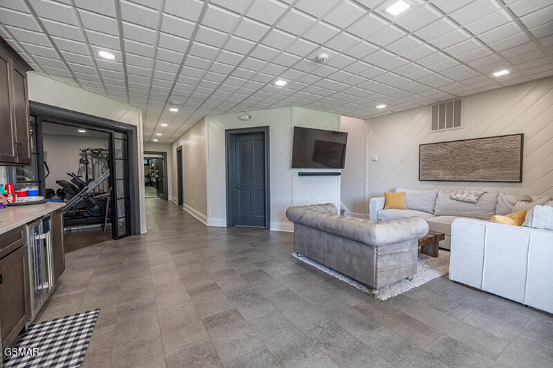 8719 Inlet Drive Knoxville TN 37922