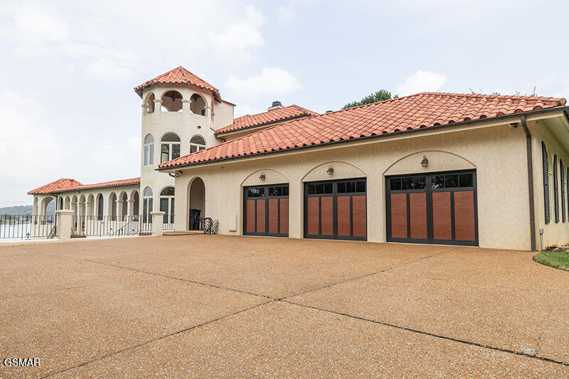 8719 Inlet Drive Knoxville TN 37922