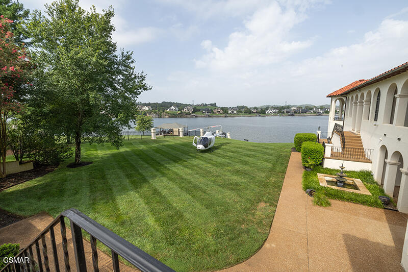 8719 Inlet Drive Knoxville TN 37922